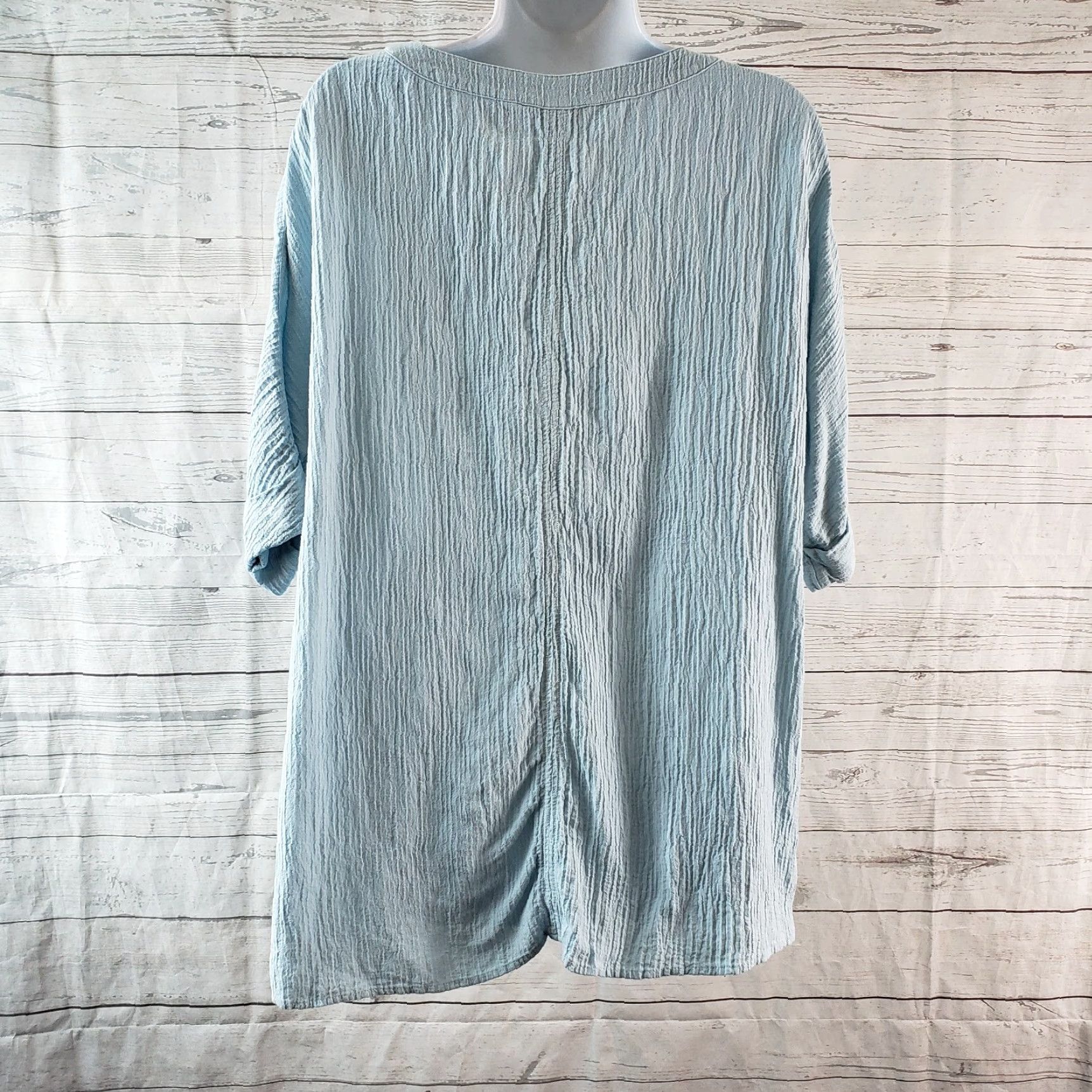 Soft Surroundings Soft Surroundings Womens Button-Up Top Sz M Blue Ramie Talia Shirt Adult Womens Size M / US 6-8 / IT 42-44 - 4 Thumbnail