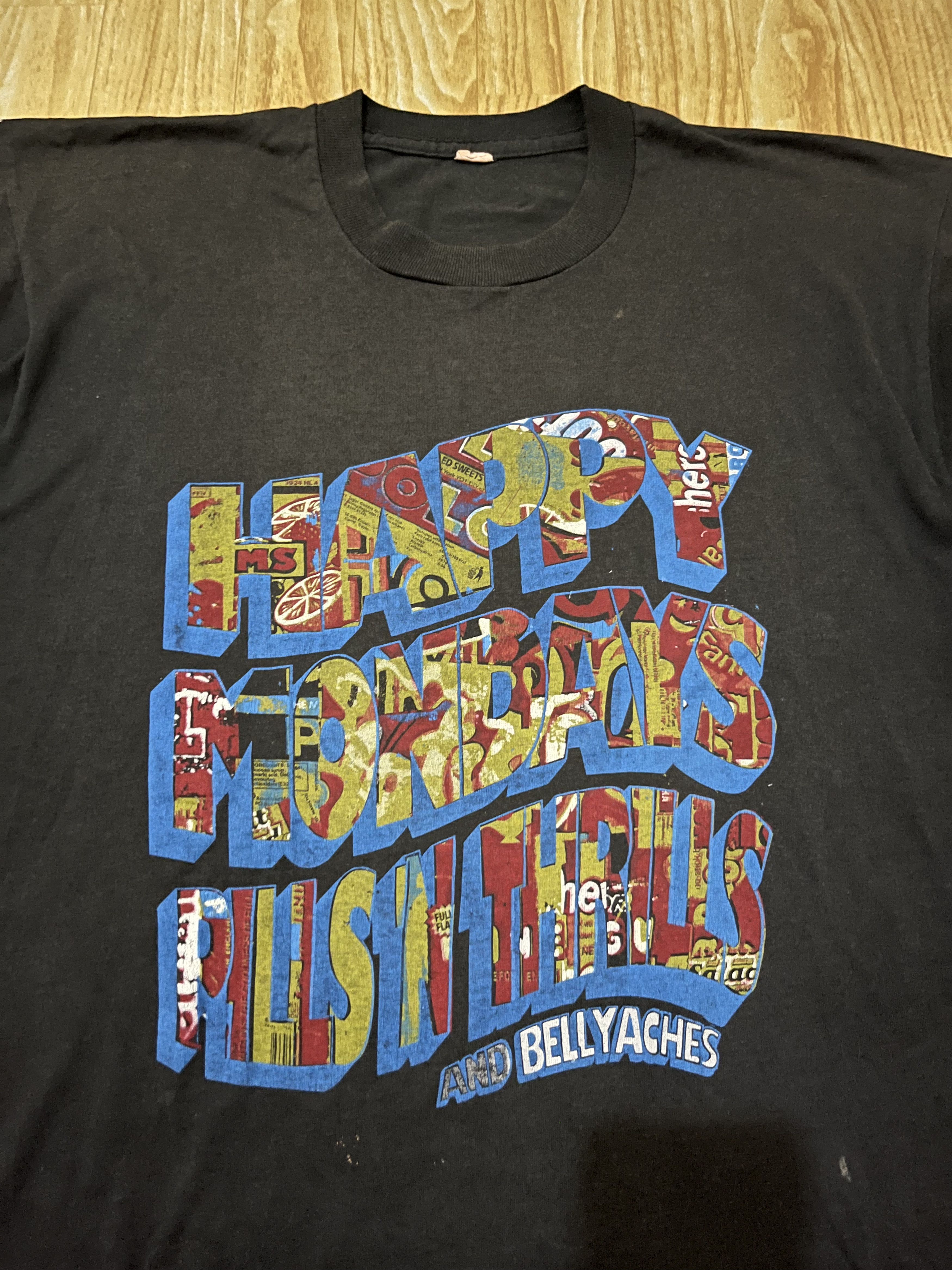 Vintage Rare Happy Mondays and Bellyaches Pills n Thrills Tour Size US L / EU 52-54 / 3 - 2 Thumbnail