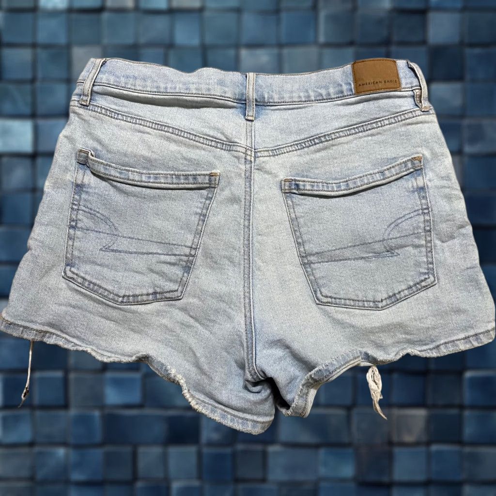 American Eagle Outfitters American Eagle Outfitters Womens Jeans Shorts Blue Denim Distressed Cut-Off 3" Inseam 8 Regular XS? Size 30" / US 8 / IT 44 - 1 Thumbnail