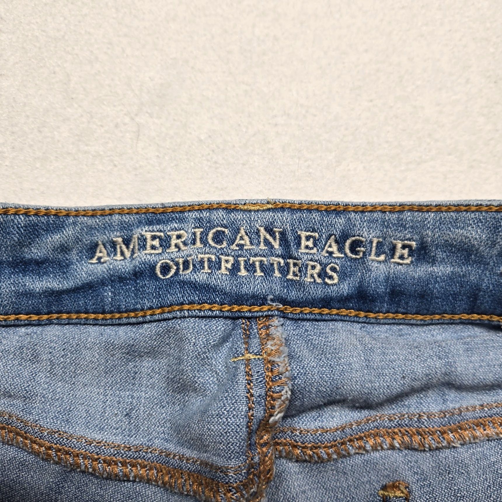 American Eagle Outfitters American Eagle Outfitters Jeans Denim Light Wash Distressed 2 Womens Jegging Stretch 5-Pocket Design Regular Blue Pants 90s Womens Size 26" / US 2 / IT 38 - 3 Thumbnail