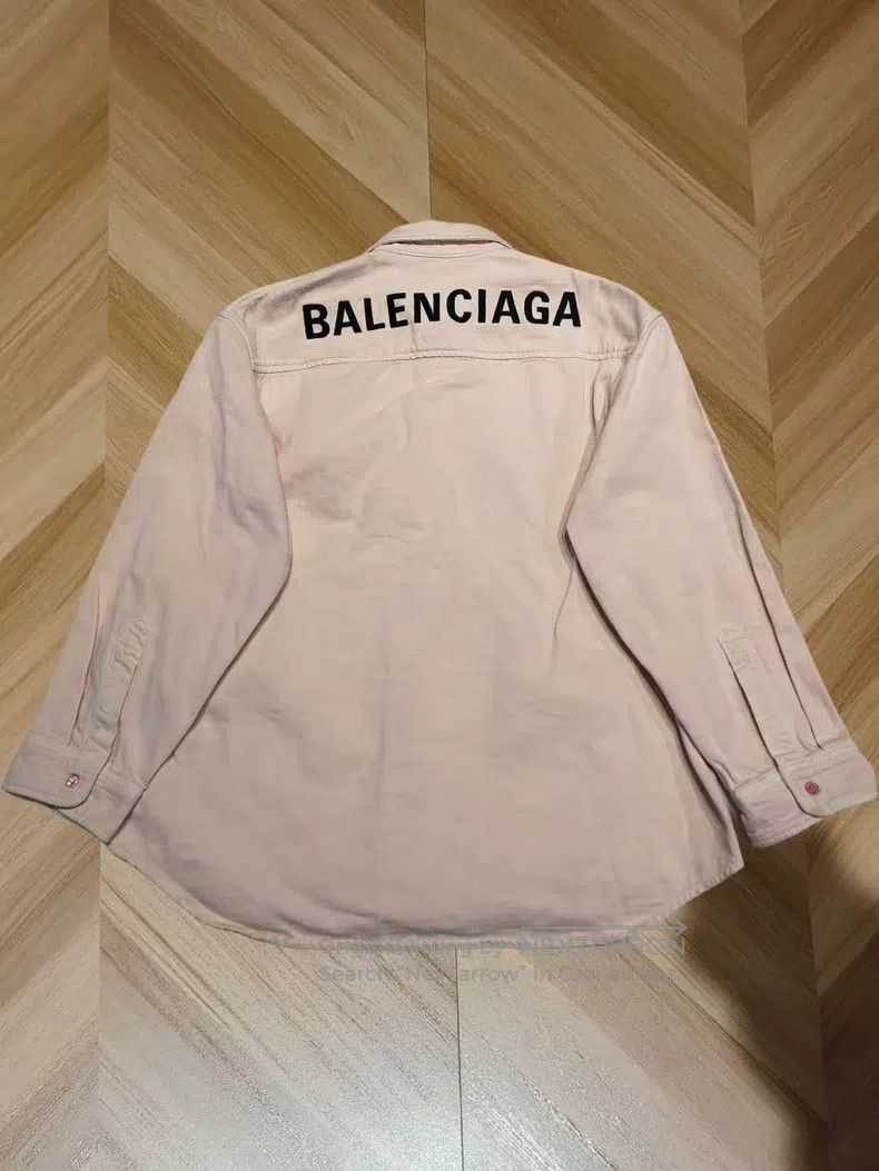 Balenciaga Balenciaga Pink denim short jacket Size XS / US 0-2 / IT 36-38 - 1 Thumbnail