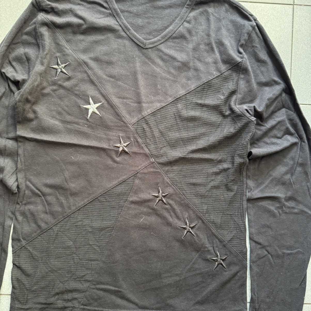 If Six Was Nine Growth by In The Attic Embroidery Stars long sleeve tee Size US M / EU 48-50 / 2 - 3 Thumbnail