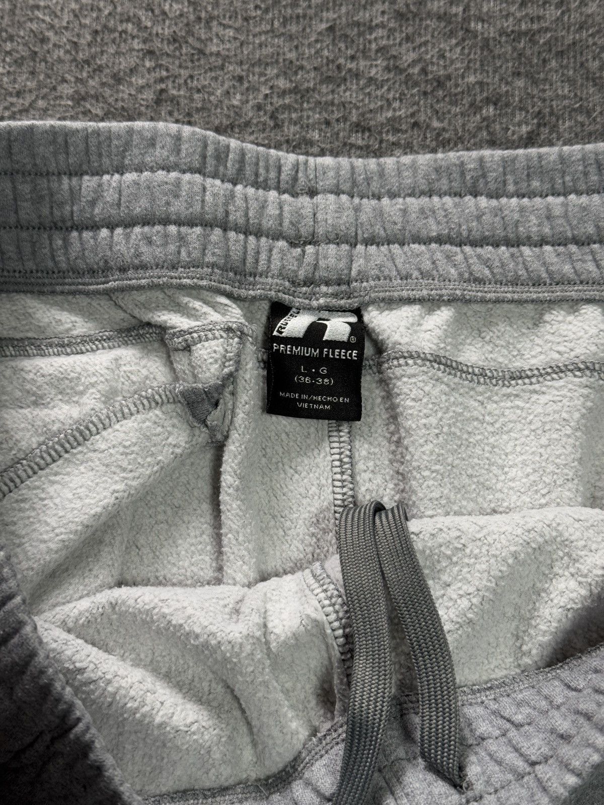 Russell Athletic Russel Blank Sweatpants size L baggy fit essential Size US 34 / EU 50 - 3 Thumbnail