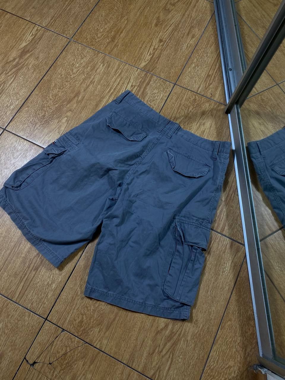 Oakley 90's Oakley cargo shorts - 33 Size US 33 - 18 Thumbnail
