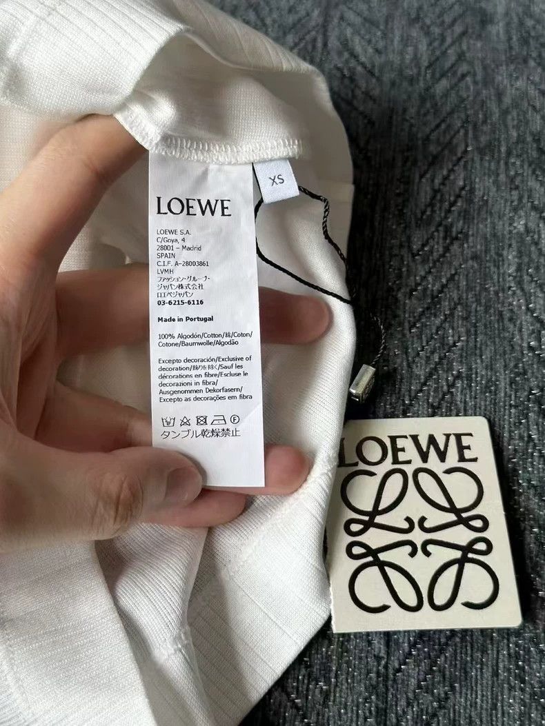 Loewe LOEWE Embroidered knitted short sleeves Size XS / US 0-2 / IT 36-38 - 4 Thumbnail