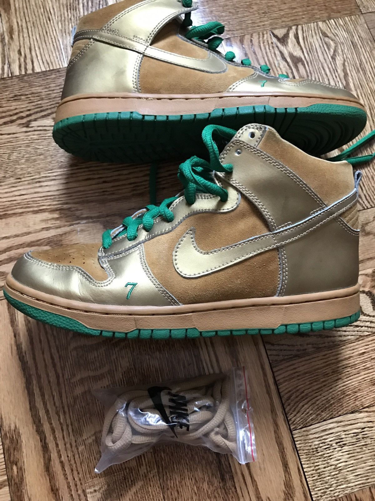 Nike Nike SB Dunk High Supreme "Lucky 7" Size US 8 / EU 41 - 14 Thumbnail