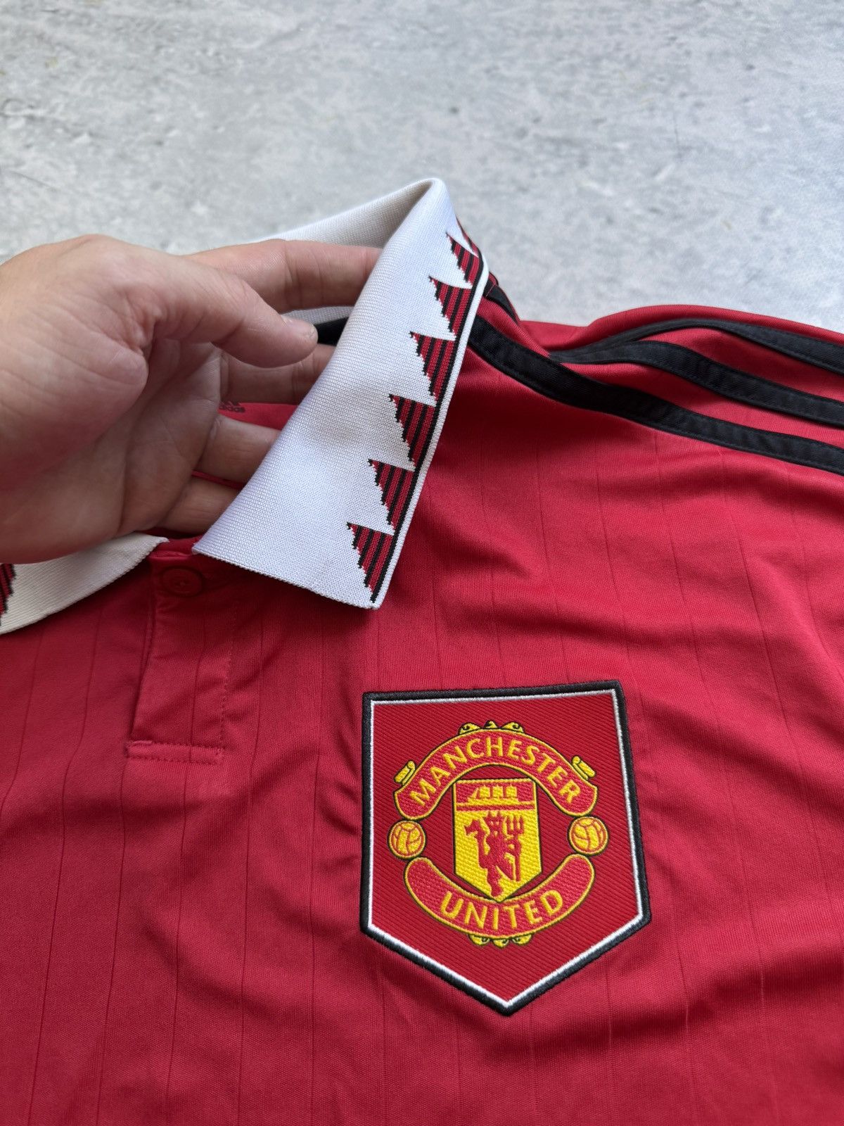 Nike Manchester United Jersey 22 Team Viewer tee Size US L / EU 52-54 / 3 - 7 Thumbnail