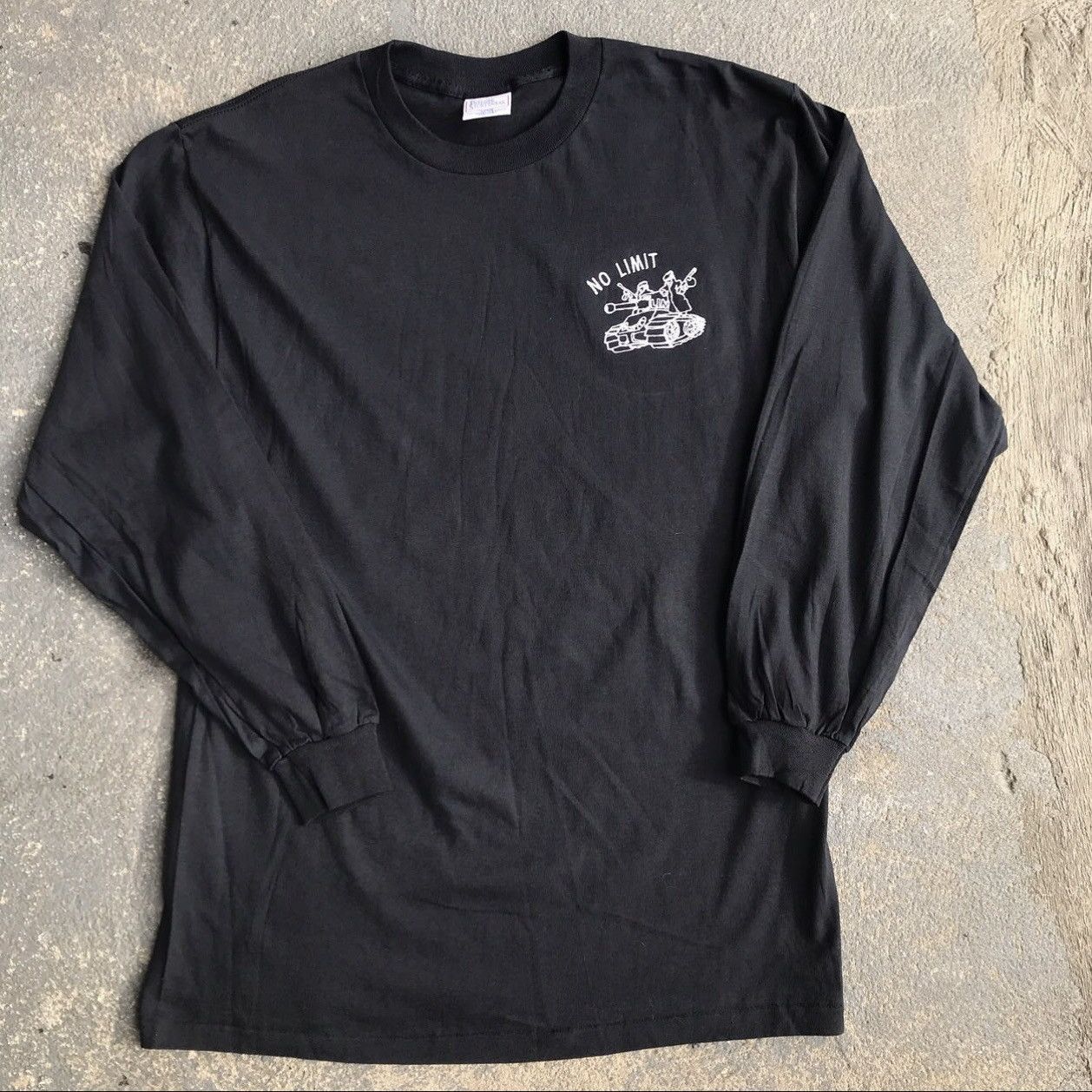 Vintage Vintage 90s NO LIMIT RECORDS Embroidered Logo Long Sleeve T Size US L / EU 52-54 / 3 - 1 Thumbnail