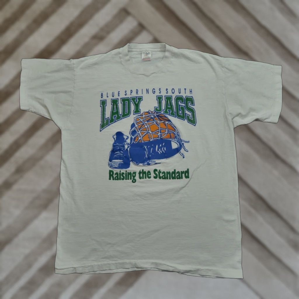 Vintage VINTAGE Basketball Shirt Adult XL White High School Lady Jags 90s Size US XL / EU 56 / 4 - 1 Thumbnail