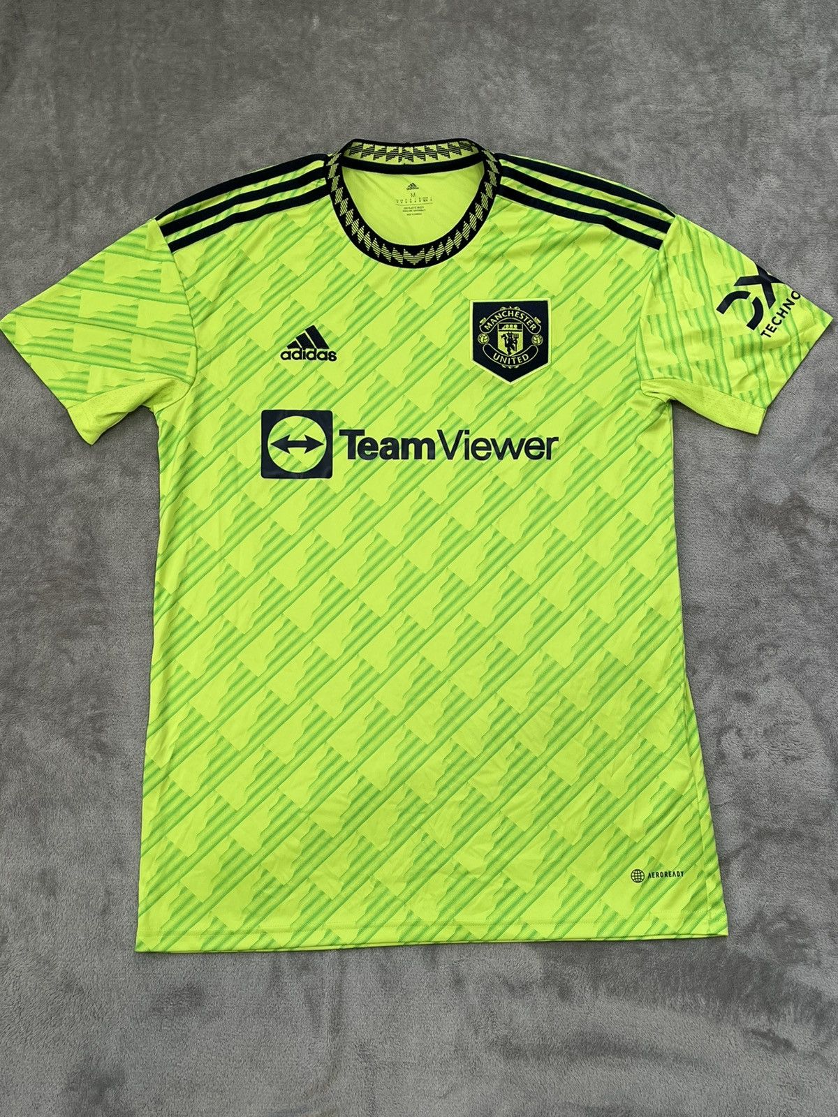 Adidas Adidas Manchester United 22/23 3rd Football Shirt Men’s sz M Size US M / EU 48-50 / 2 - 1 Thumbnail