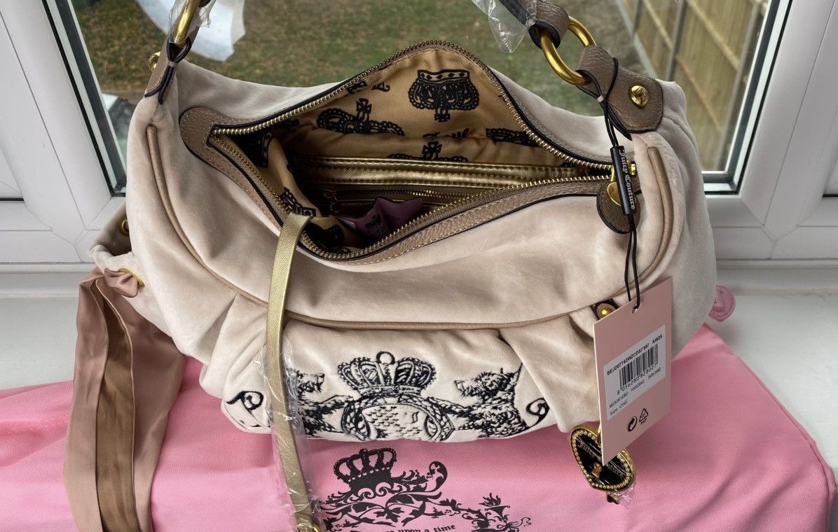 Juicy Couture Juicy Couture Dark Sand Crest Velour Hobo Bag Size ONE SIZE - 7 Thumbnail