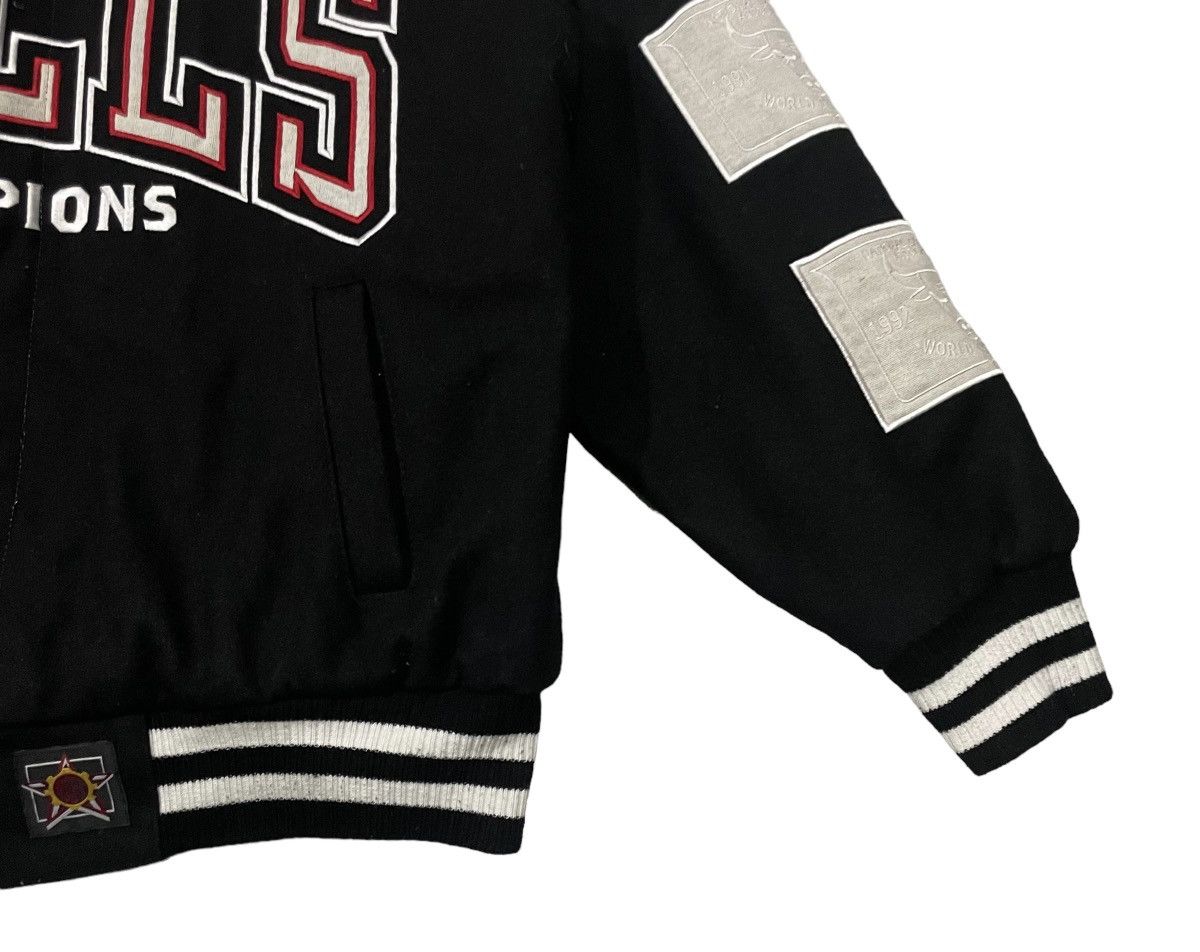 NBA Vintage Chicago Bulls X Jeff Hamilton NBA Wool Varsity Size US S / EU 44-46 / 1 - 10 Thumbnail