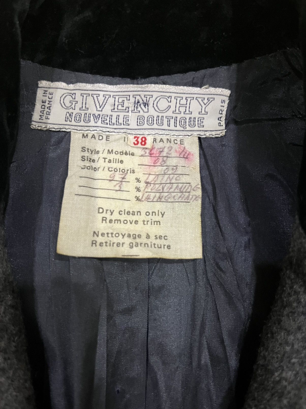 Givenchy vintage GIVENCHY NOUVELLE BOUTIQUE WOMEN JAKET STYLE/MODELE Size S / US 4 / IT 40 - 6 Thumbnail