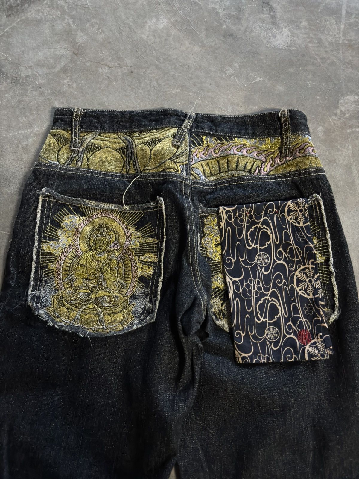 Japanese Brand GUMU buddha hindu japanese denim sukajan karakuri tamashii Size US 30 / EU 46 - 13 Thumbnail