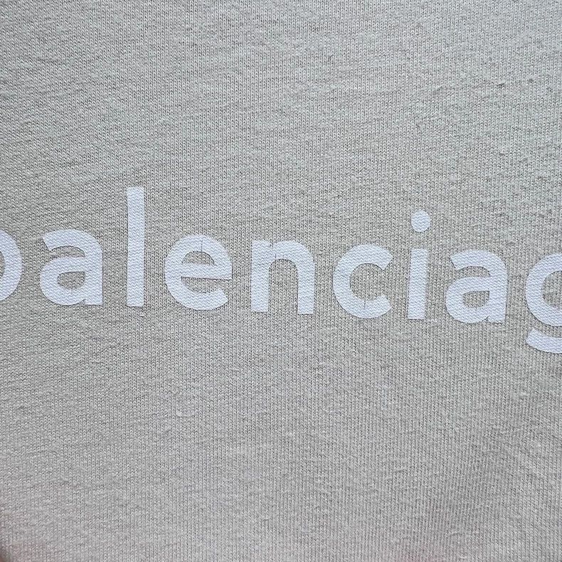 Balenciaga Balenciaga E-mail LOGO milk tea color short sleeves Size US XS / EU 42 / 0 - 6 Thumbnail