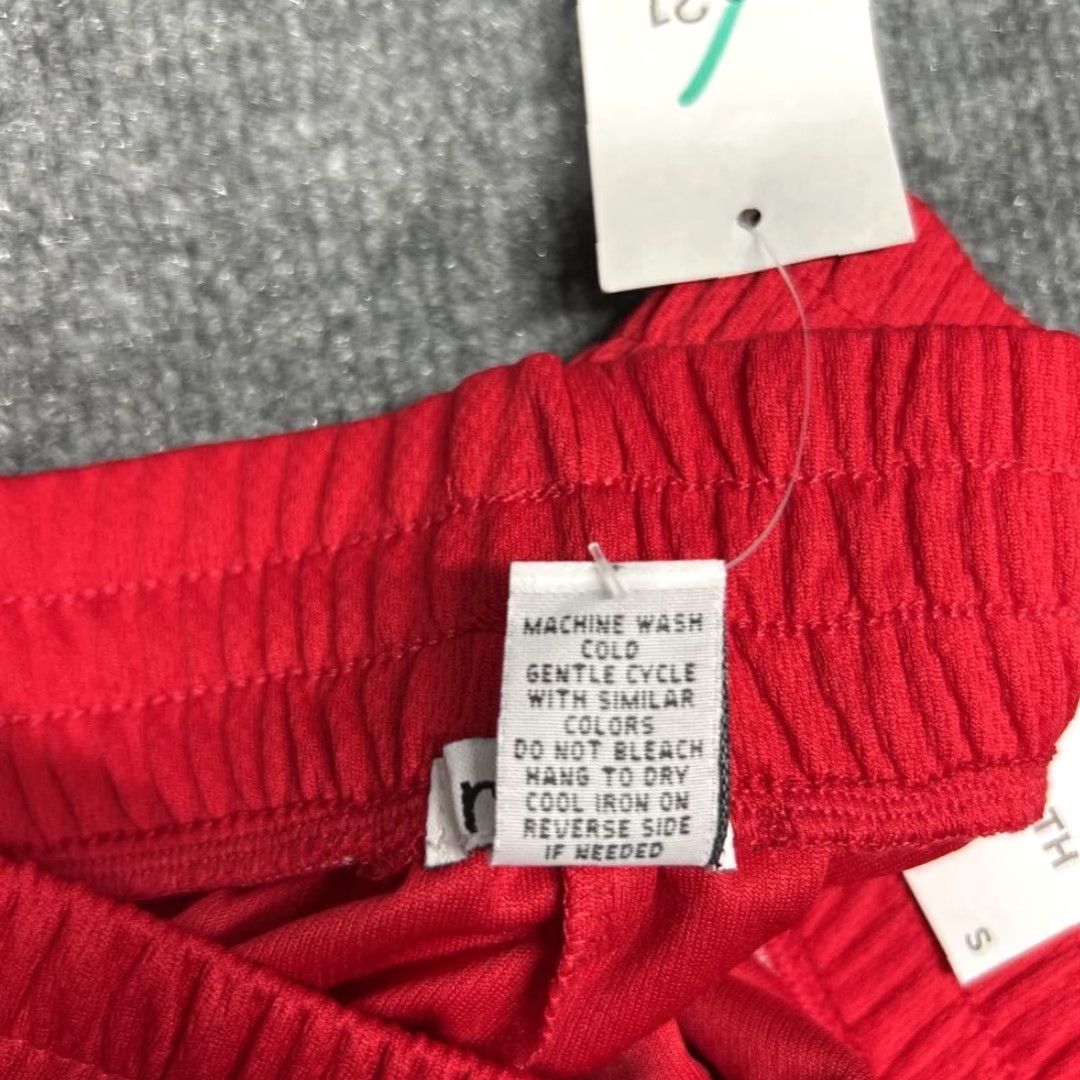 Vintage Rue21 Athletic Shorts Womens S Red Pull On Stretch Epic Stripe Longer Length New Size 28" / US 6 / IT 42 - 6 Thumbnail