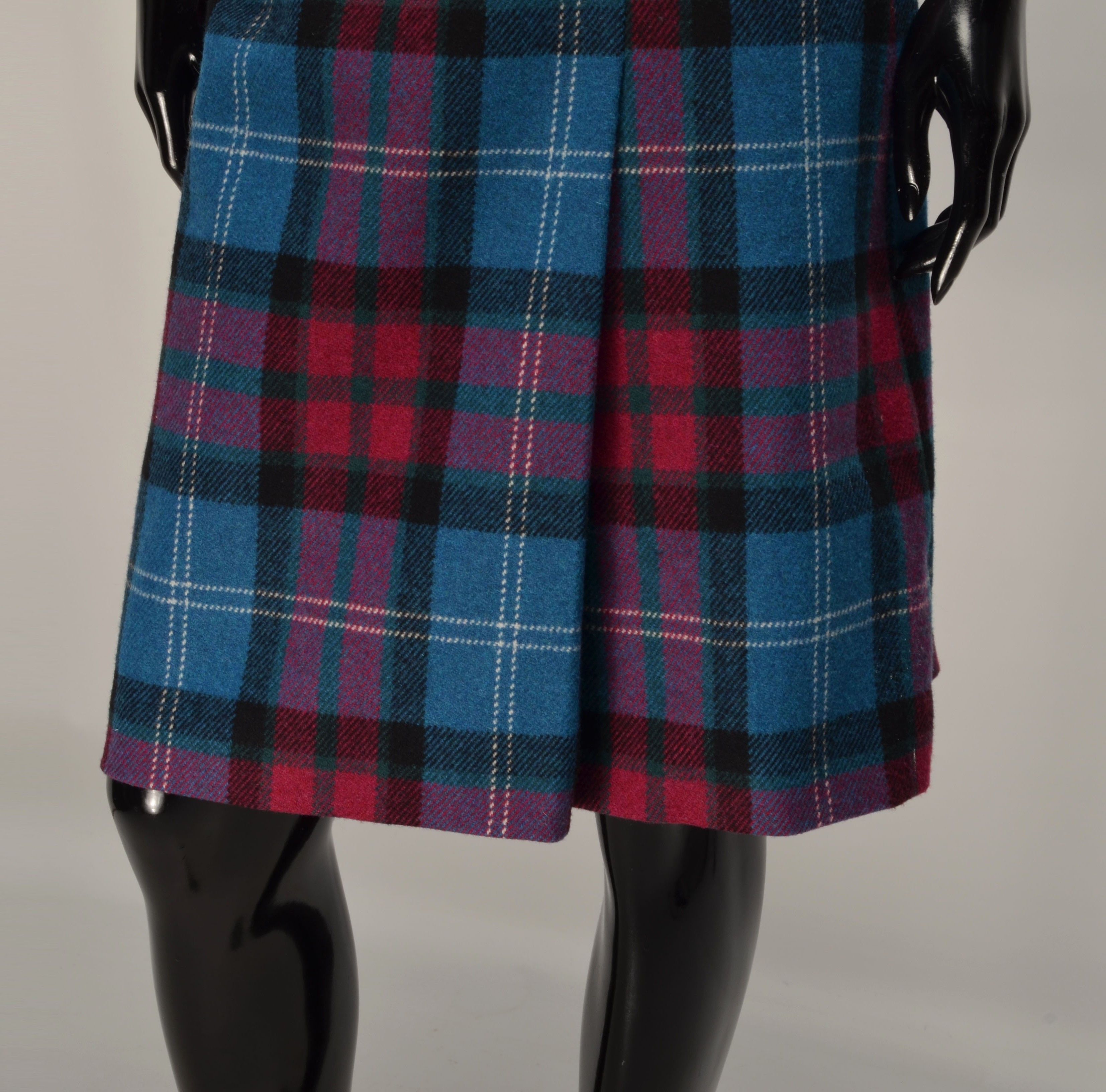 Weekend Max Mara Weekend Max Mara Plaid Wool Blend A-Line Skirt Size 30" / US 8 / IT 44 - 3 Thumbnail