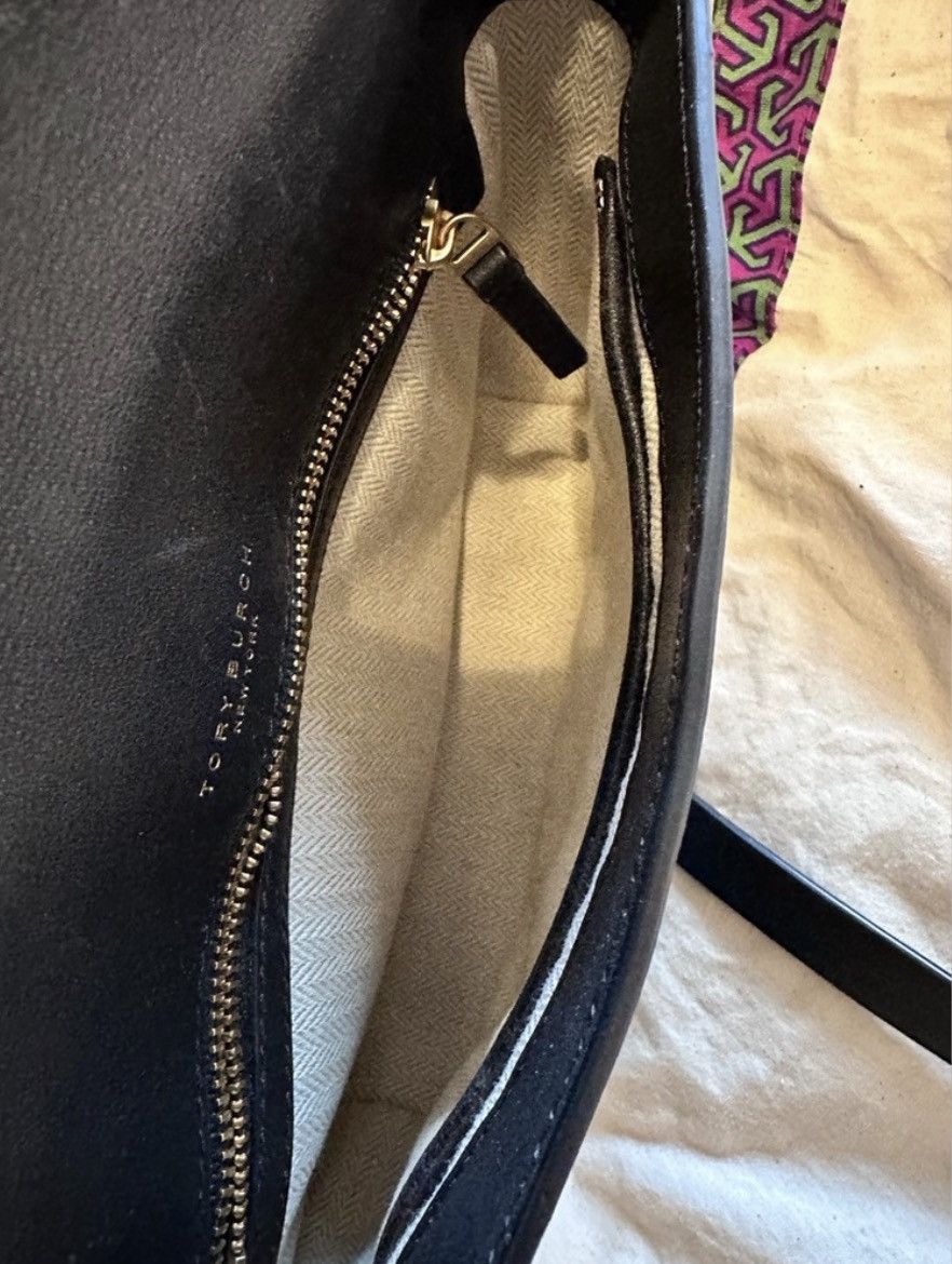 Tory Burch Tory Burch Black Leather Miller Crossbody Bag Size ONE SIZE - 5 Thumbnail