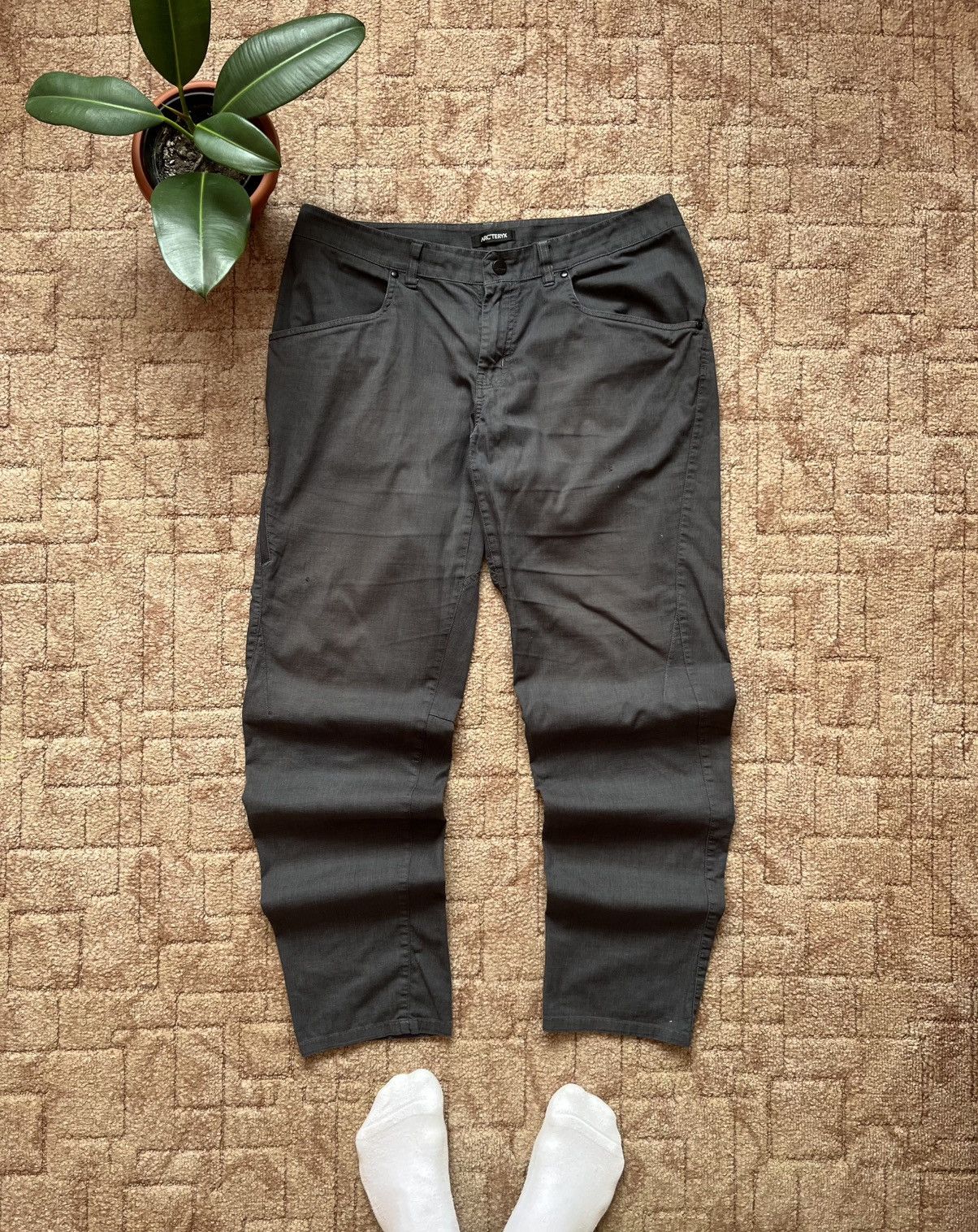 Arc'teryx Arcteryx Outdoor Streetwear Hiking Travel Denim Pants Size US 34 / EU 50 - 1 Thumbnail