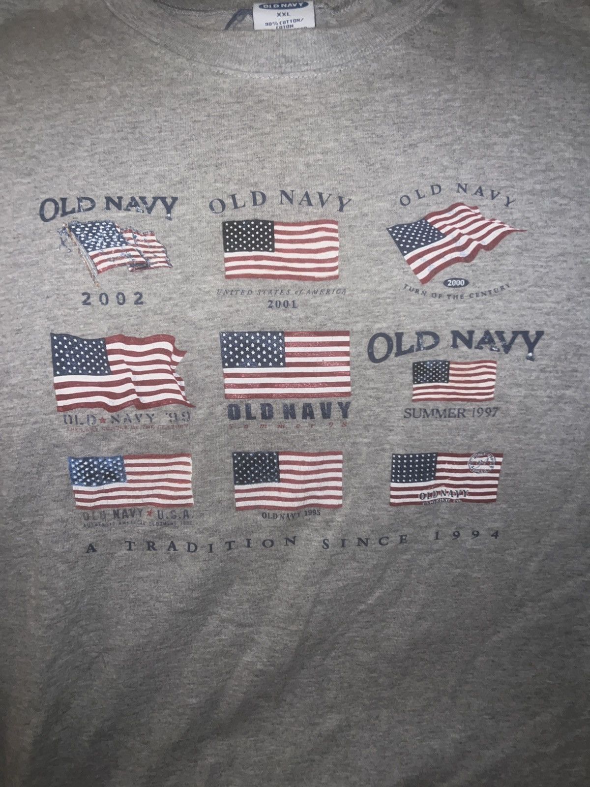 Old Navy Old Navy Flag Tee Size US XXL / EU 58 / 5 - 2 Thumbnail