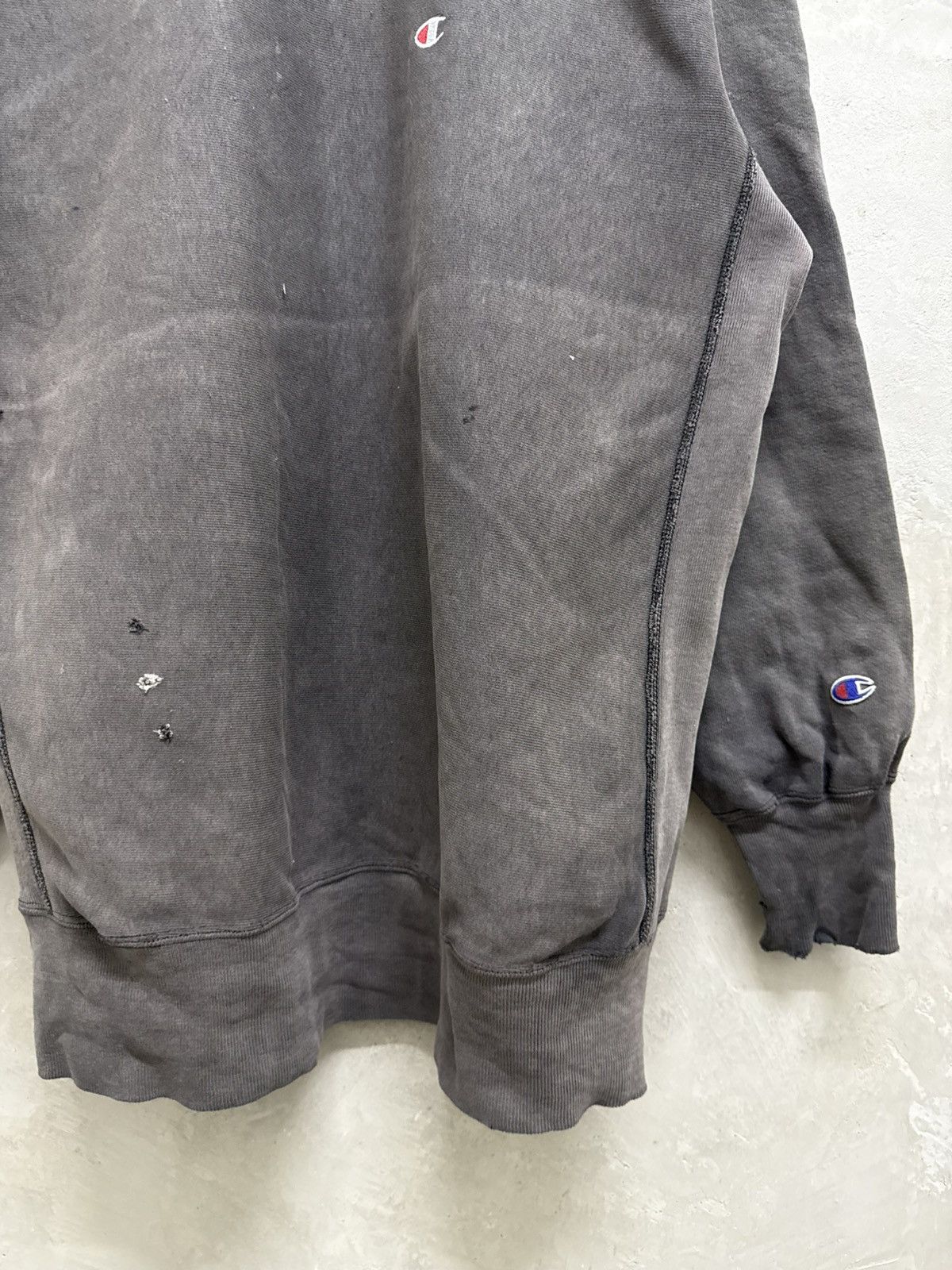 Champion Vintage 90’s Distressed Champion Reverse Weave Crewneck Size US XXL / EU 58 / 5 - 3 Thumbnail