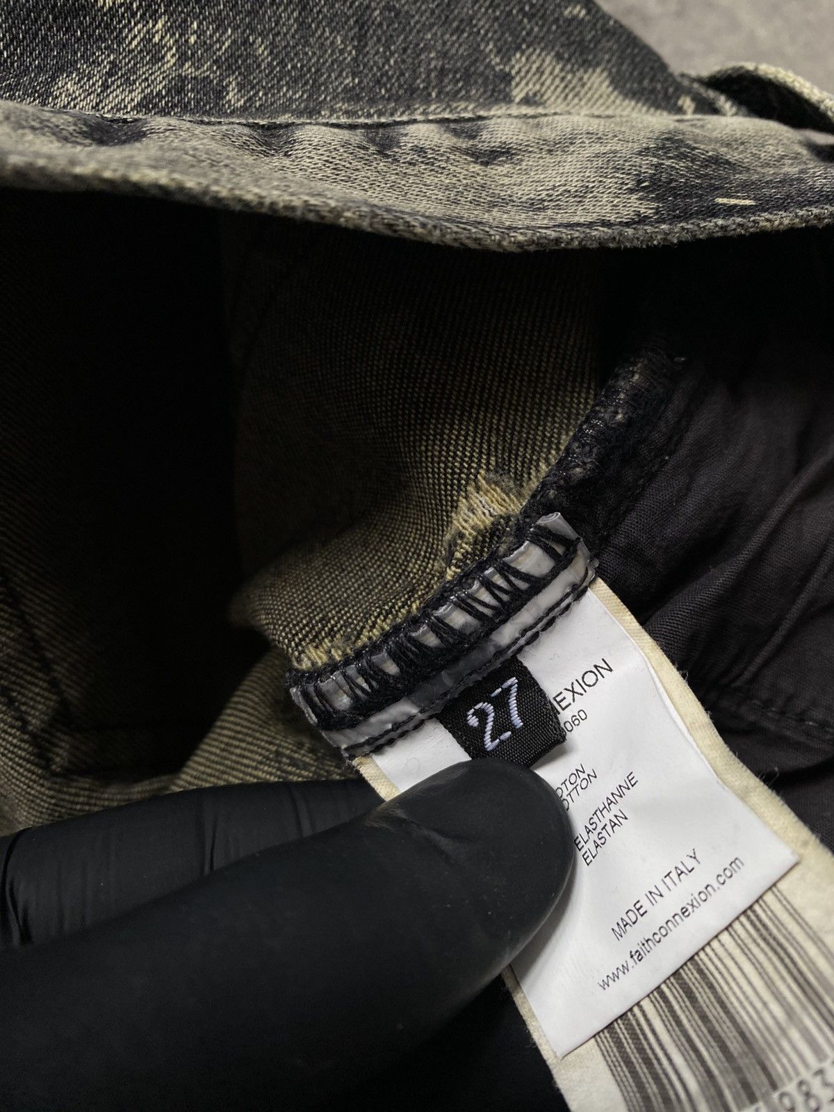 Faith Connexion Faith Connexion Bleach Slim Distressed Denim Pant Size 25" / US 0 / IT 36 - 6 Thumbnail
