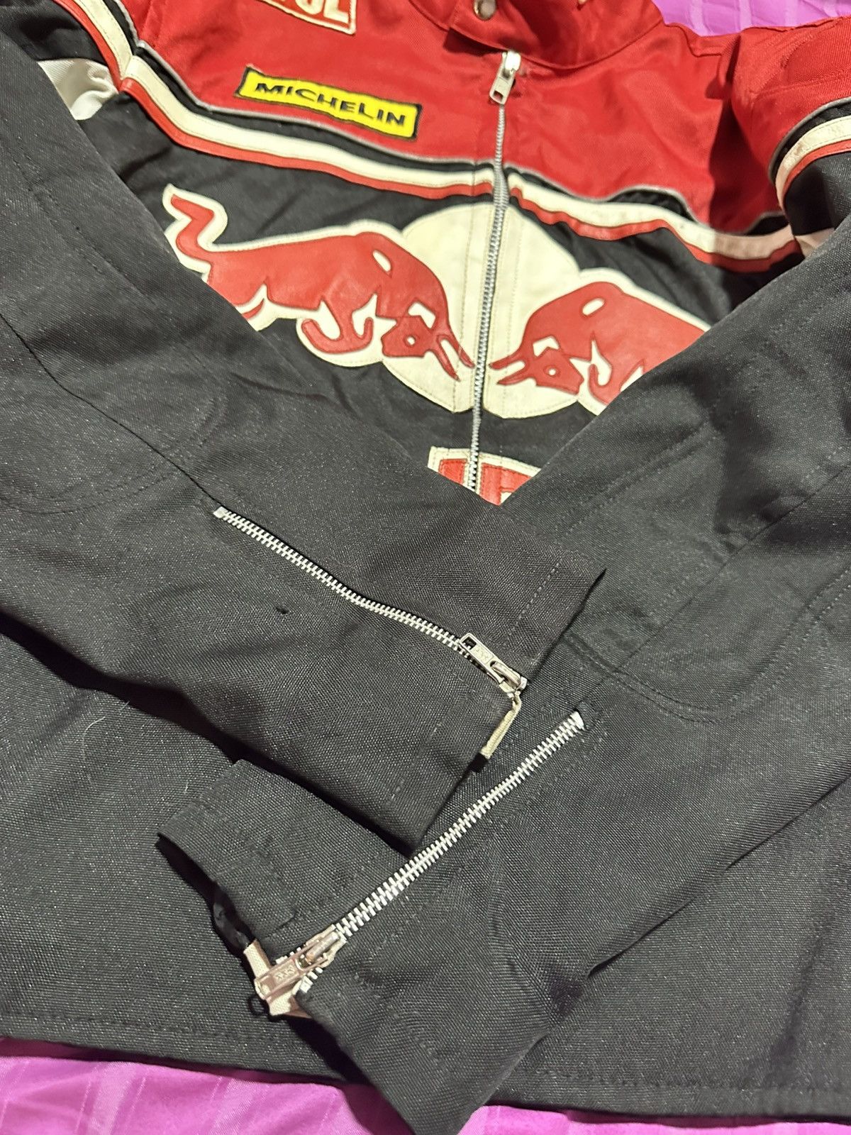 Red Bull Vtg Formula One redbull jacket Size US XXL / EU 58 / 5 - 5 Thumbnail