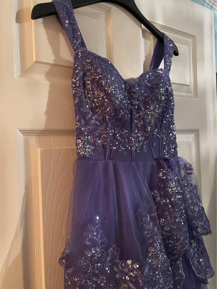 Designer Brand New Stunning Prom Dress Size S / US 4 / IT 40 - 6 Thumbnail