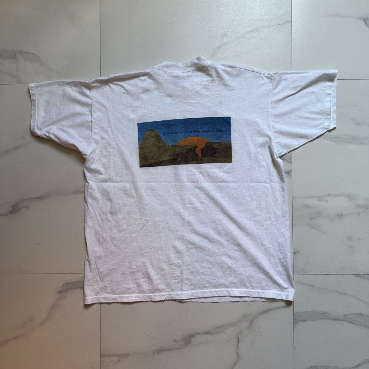 Fruit Of The Loom Vintage Apocalyptic Dreams Graphic Tee Size US XXL / EU 58 / 5 - 3 Thumbnail