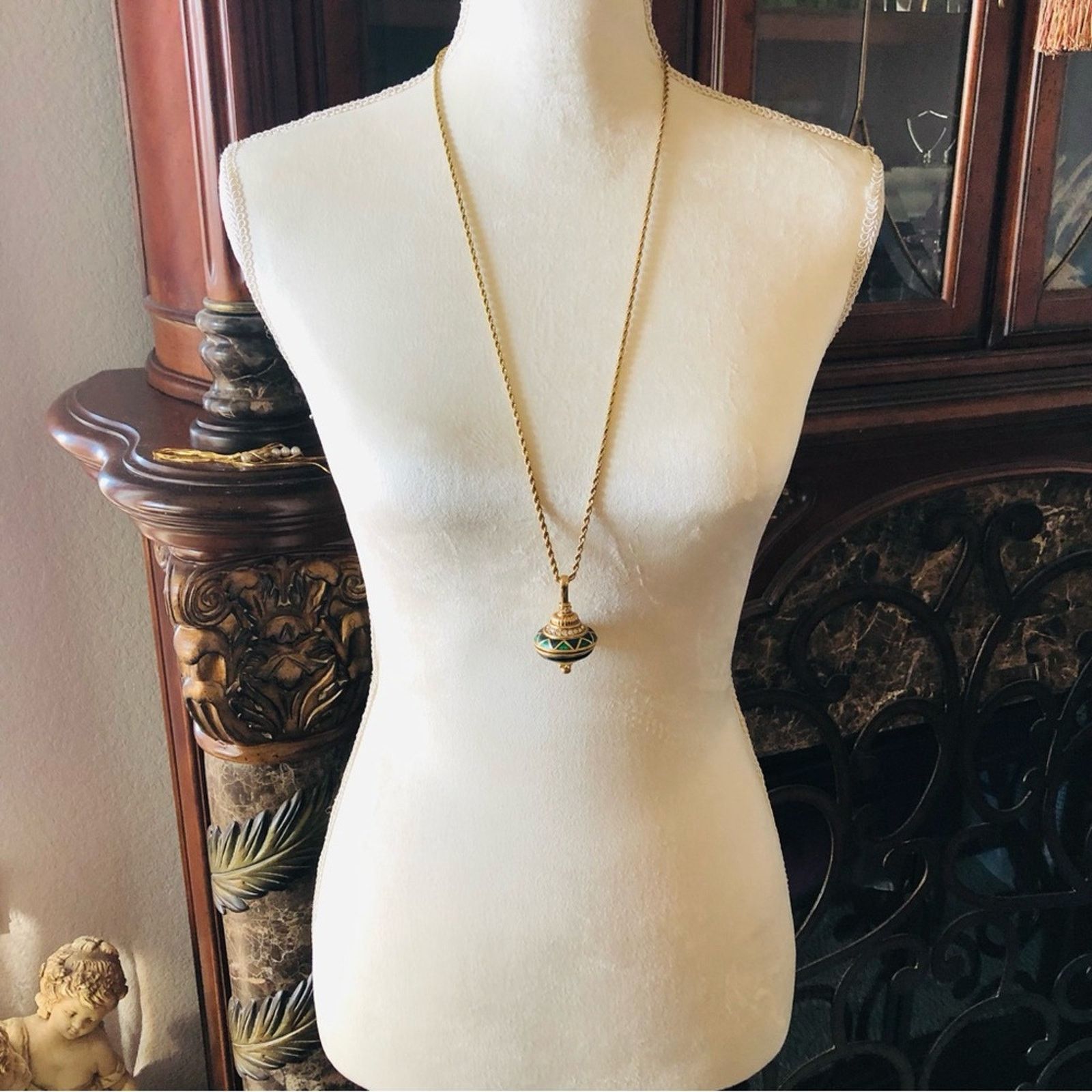 Swarovski Vintage Swarovski enamel crystal ornament dreidel necklac Size ONE SIZE - 4 Thumbnail