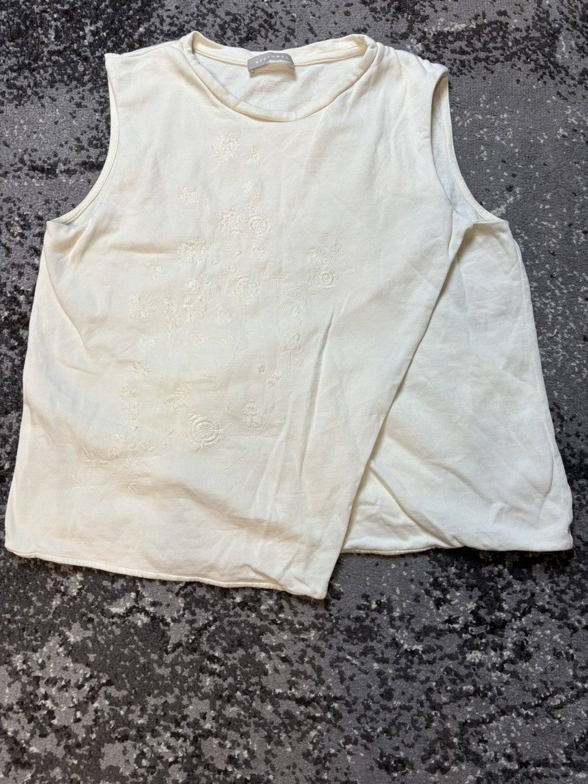 Designer × Japanese Brand × Vintage Vintage Stefanel Asymmetrical Flower Embroidered Blouses Size L / US 10 / IT 46 - 1 Thumbnail