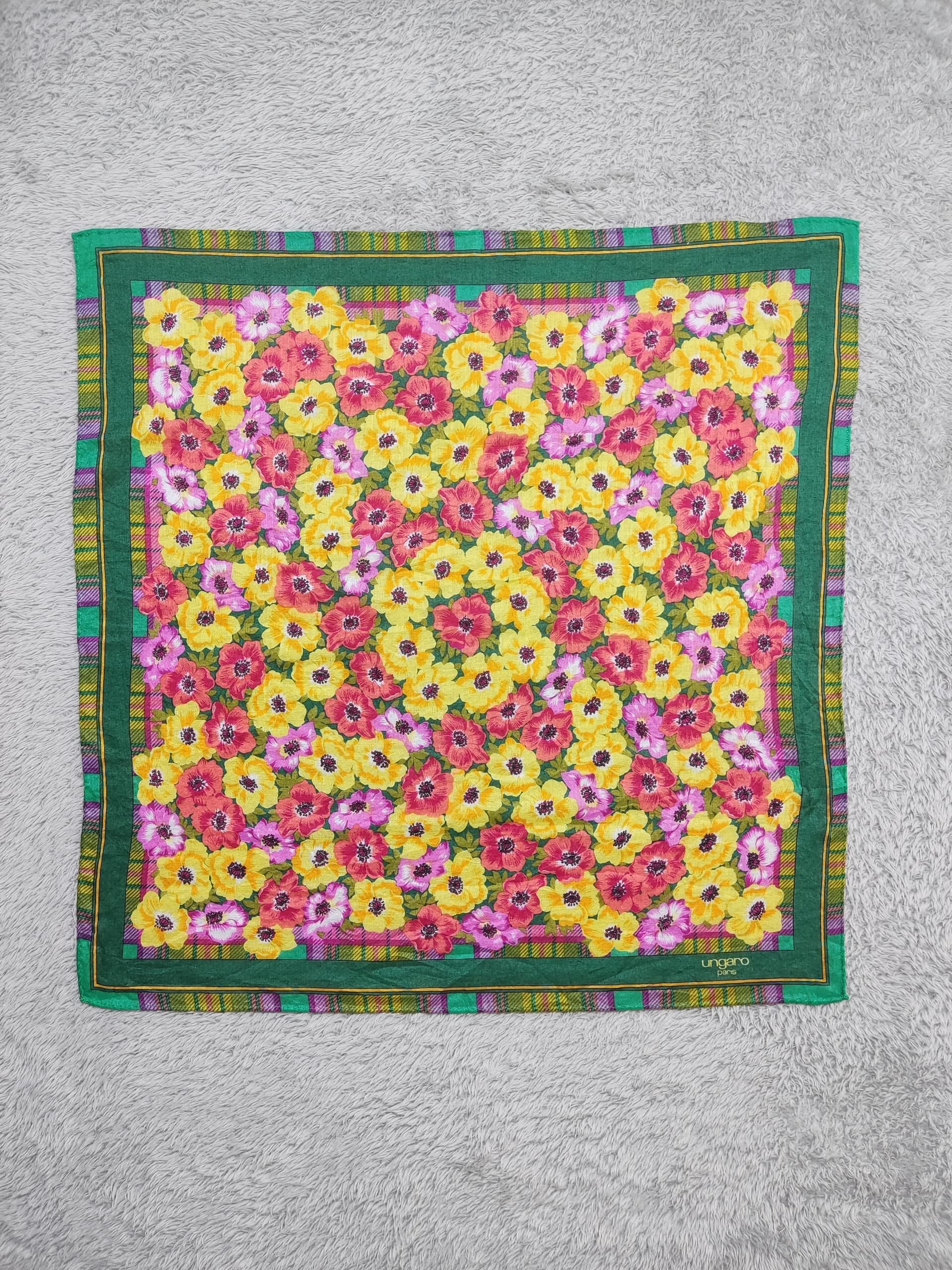 Emanuel Ungaro vintage Emanuel Ungaro floral Scar/ handkerchief Size ONE SIZE - 1 Thumbnail