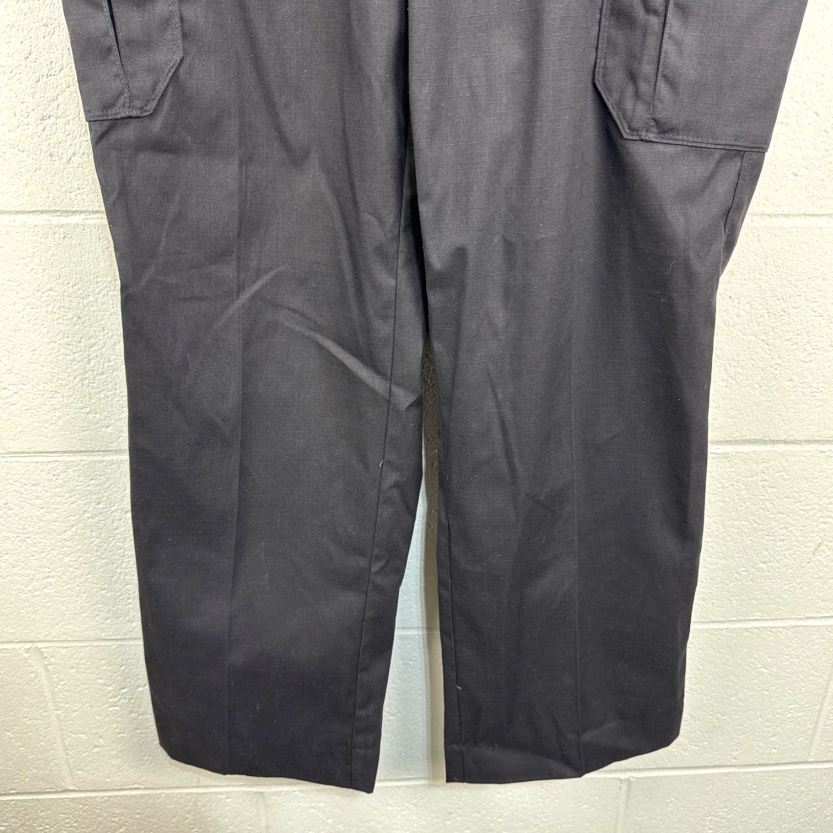 Vintage Flying Cross F1 FX77300 Pants Black 34x36 Workwear Mens Regular 5-Pocket Cargo Straight Front Zipper Button Hook & Eye Canvas Polyester Size US 34 / EU 50 - 7 Thumbnail