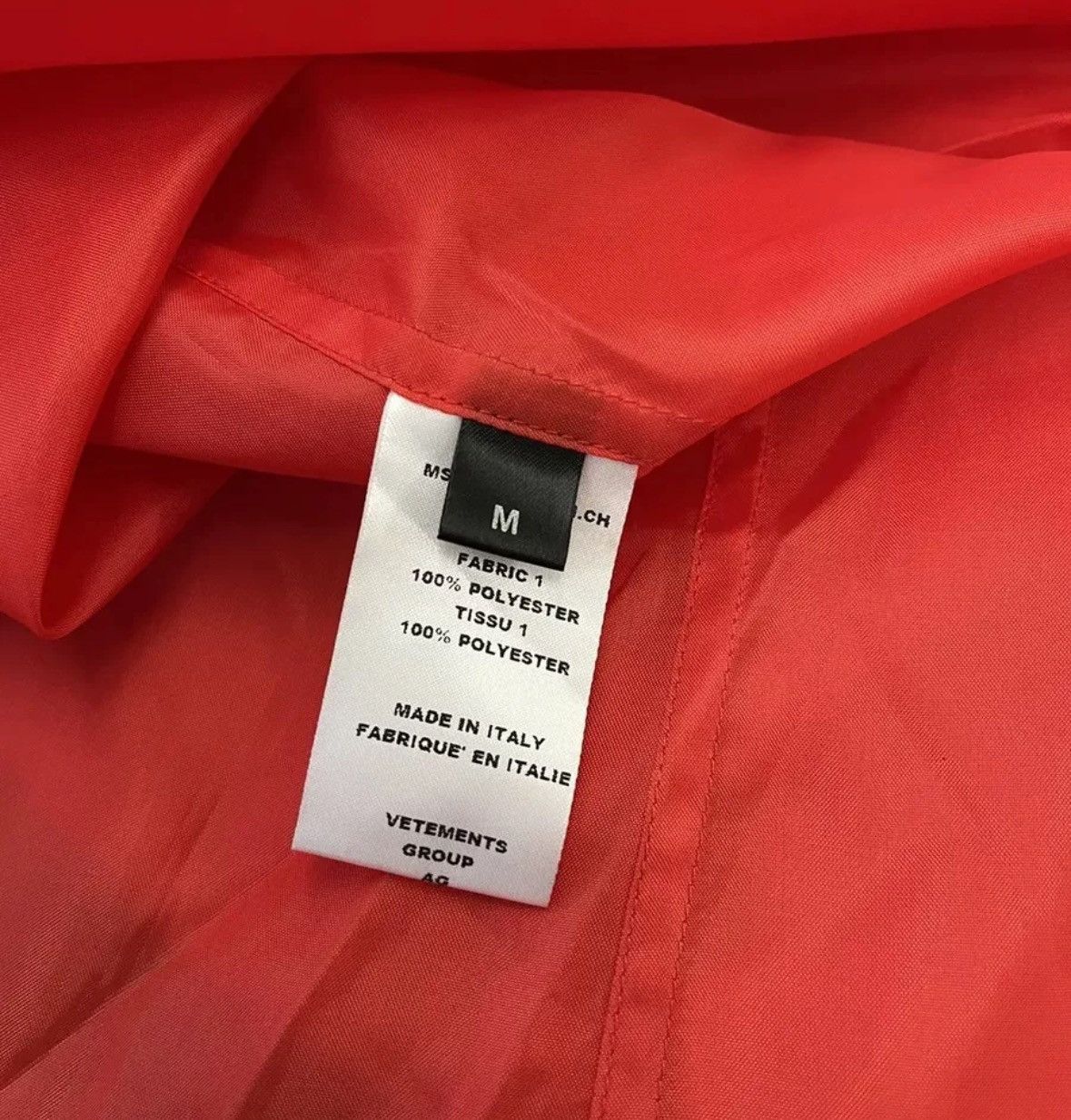 Vetements VETEMENTS SS19 China Flag Shirt 2412-Nextarrow Size US M / EU 48-50 / 2 - 5 Thumbnail