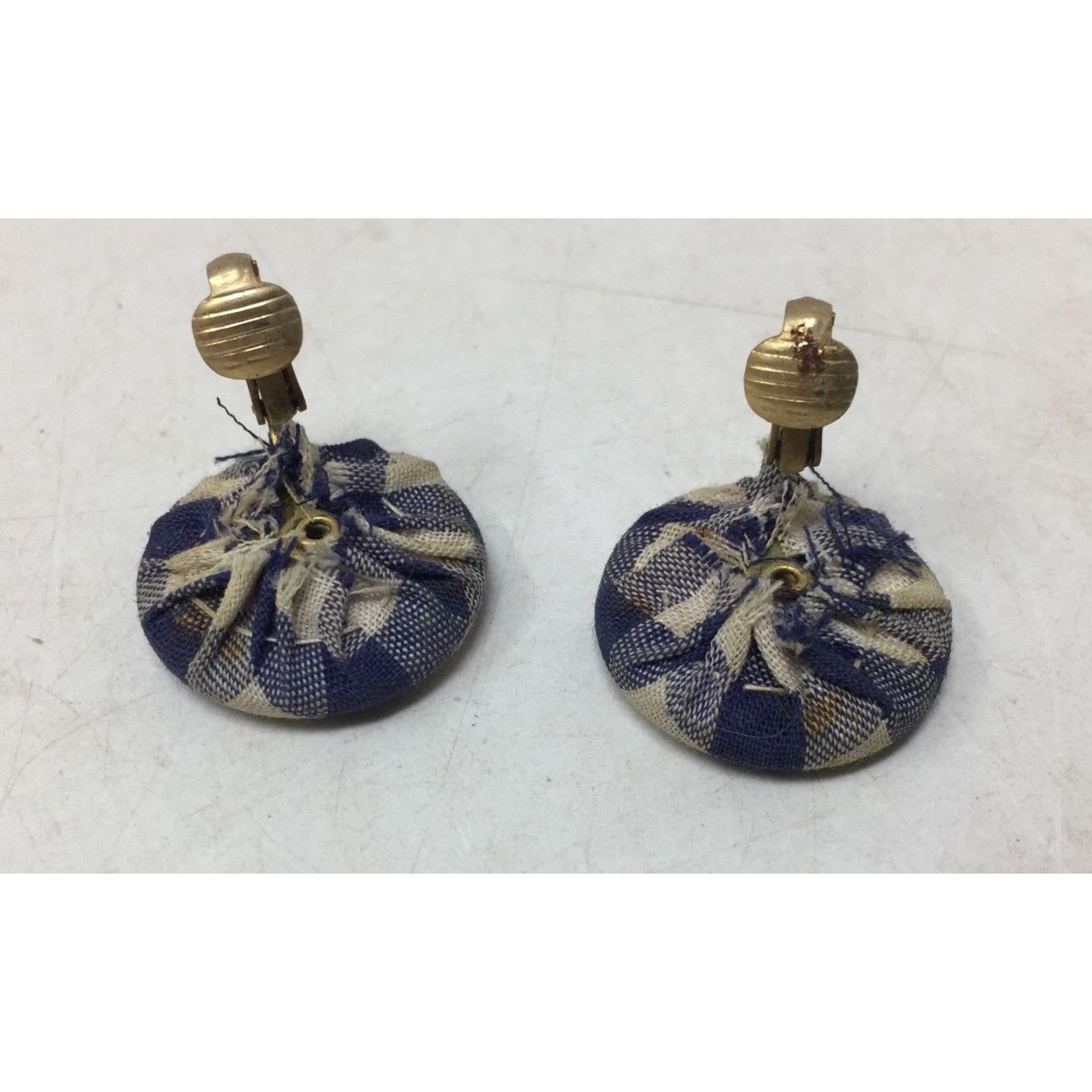 Other Women's White and Blue Gingham Gold Tone Clip On Earrings Size ONE SIZE - 4 Thumbnail
