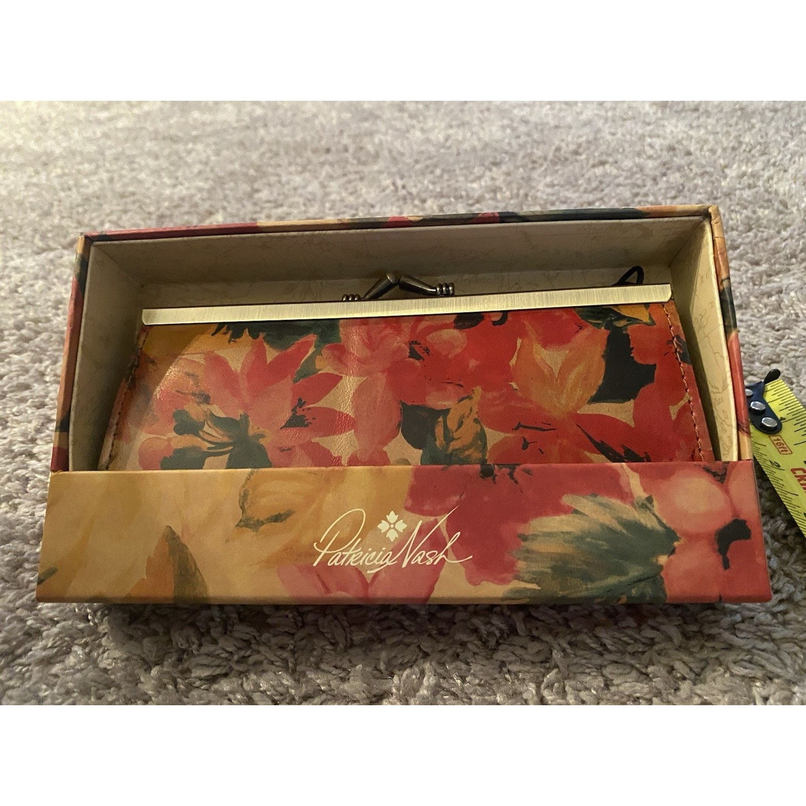 Patricia Nash Patricica Nash Clutch Wallet New In Box Size ONE SIZE - 7 Thumbnail
