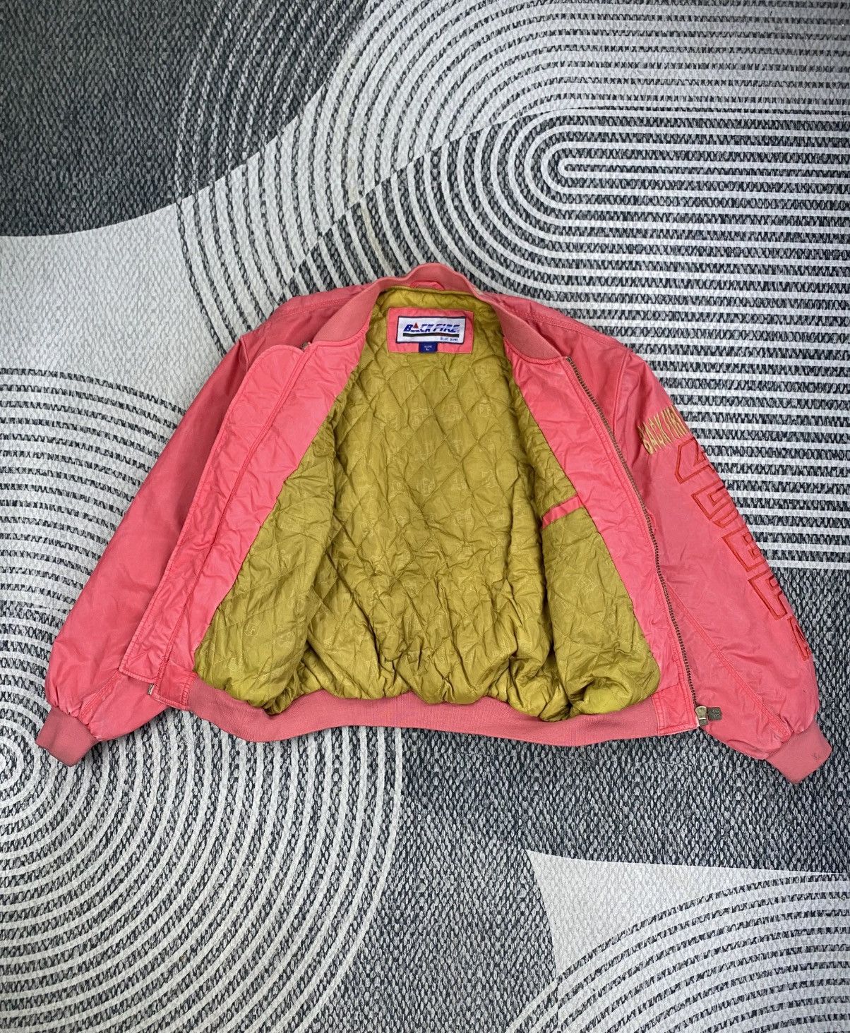 Vintage Vintage Back FireTeam 45BF4 Embroidery Bomber Jacket Size US XL / EU 56 / 4 - 4 Thumbnail