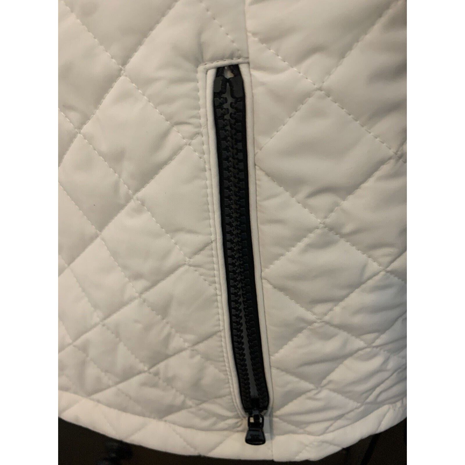 Calvin Klein Calvin Klein Diamond Quilted Jacket Removable Hood. Size L Size L / US 10 / IT 46 - 3 Thumbnail