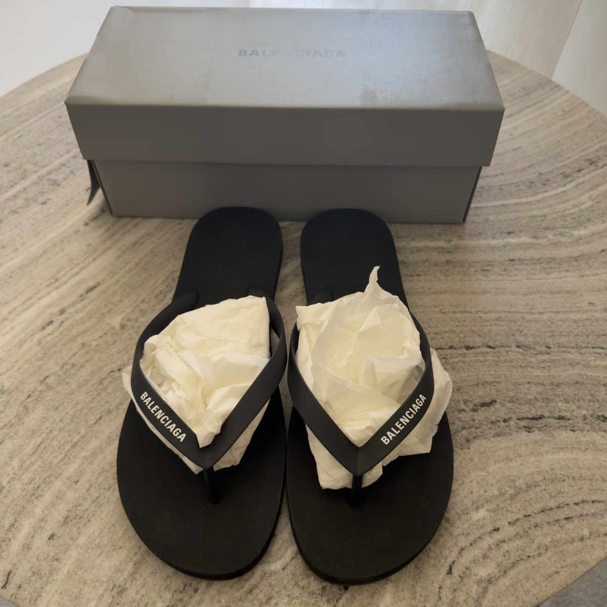 Balenciaga Logo PrintedThong Slipper US12 🚫READ DESCRIPTION🚫