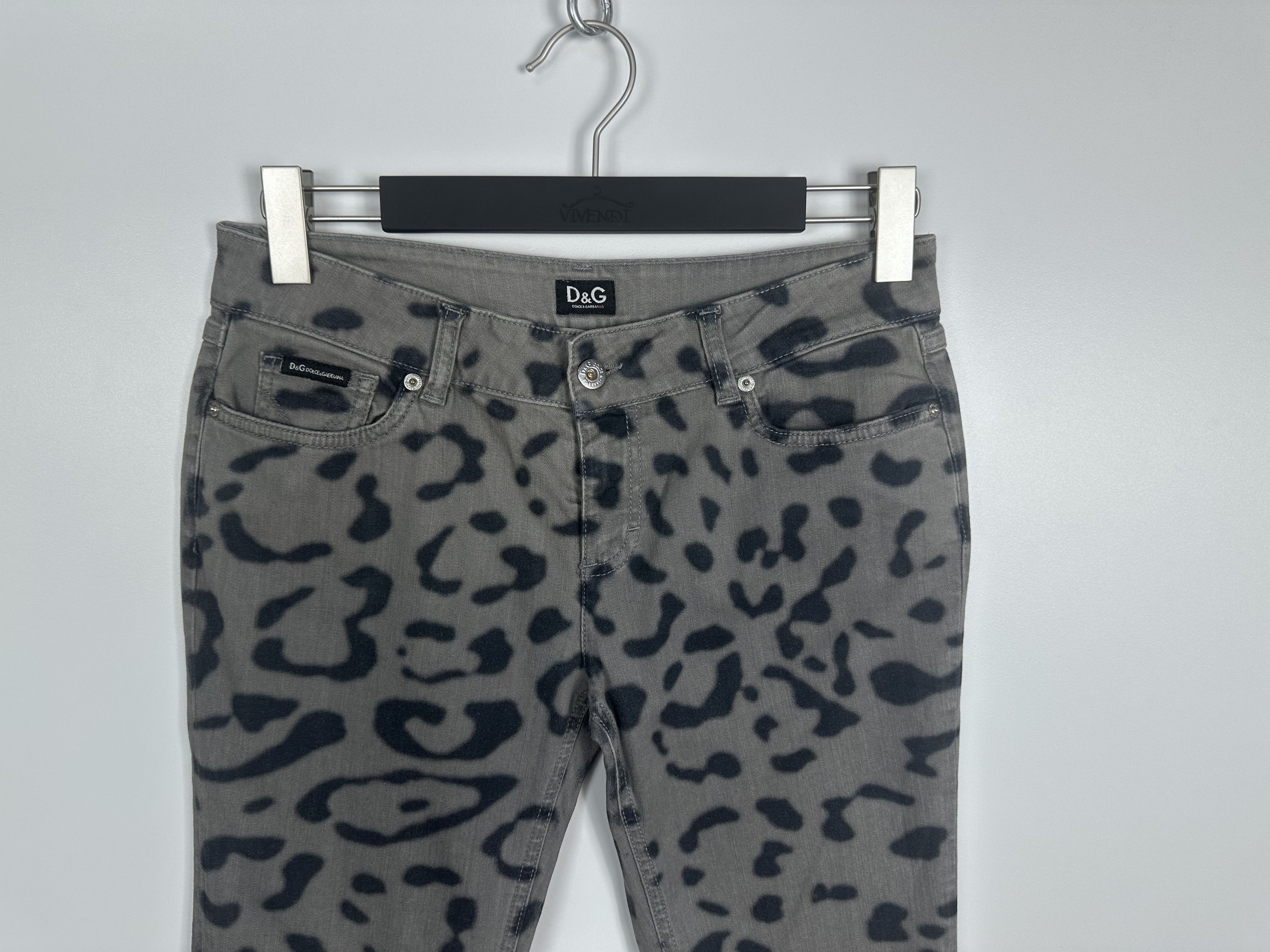 Dolce & Gabbana × Grailed Dolce Gabbana Leopard Jeans Women Size 29 Gray Size 29" - 2 Thumbnail