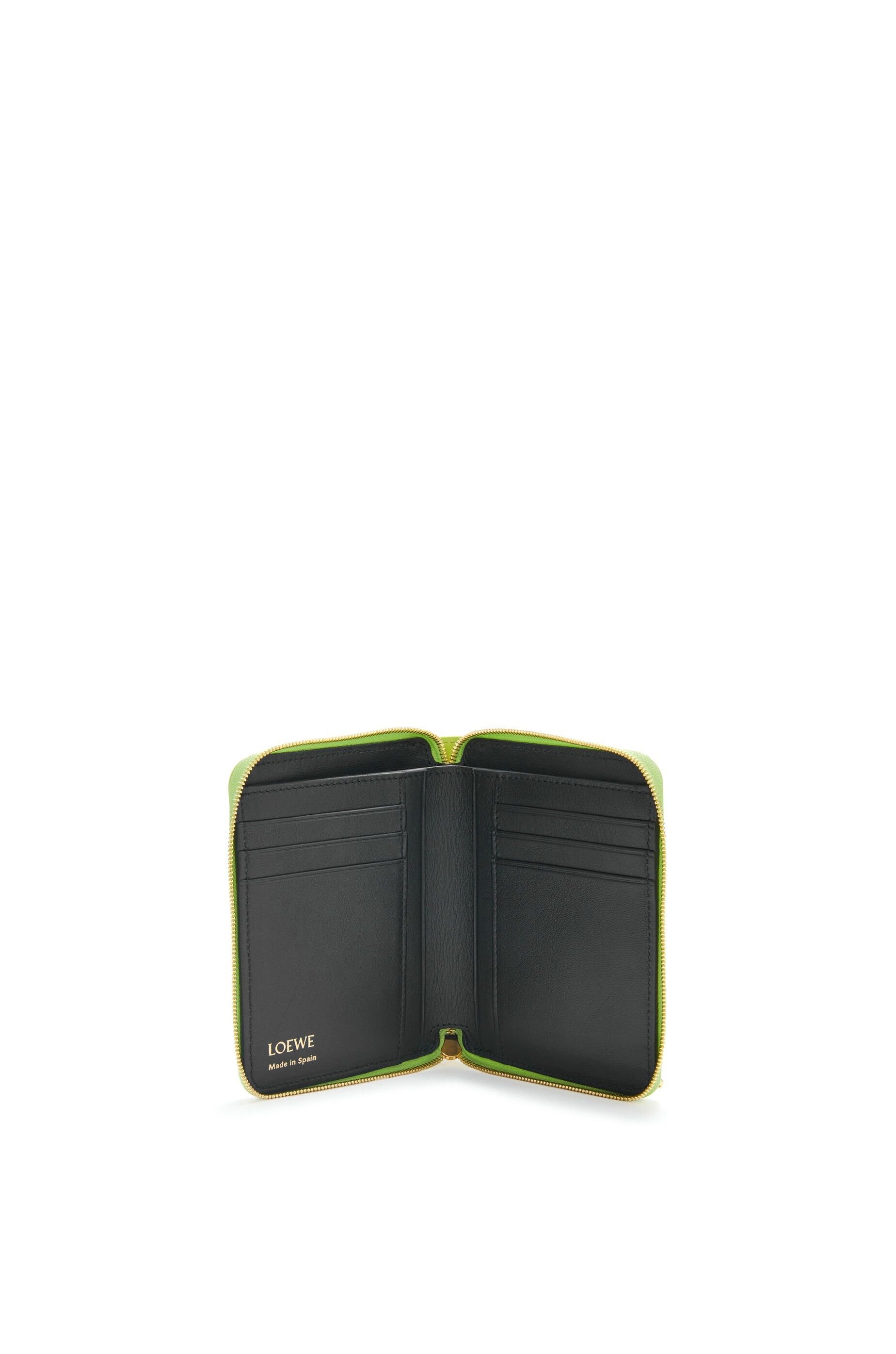 Loewe o1in1g0426 Size: OS / Knot Compact Zip Wallet in Anise Size ONE SIZE - 2 Thumbnail