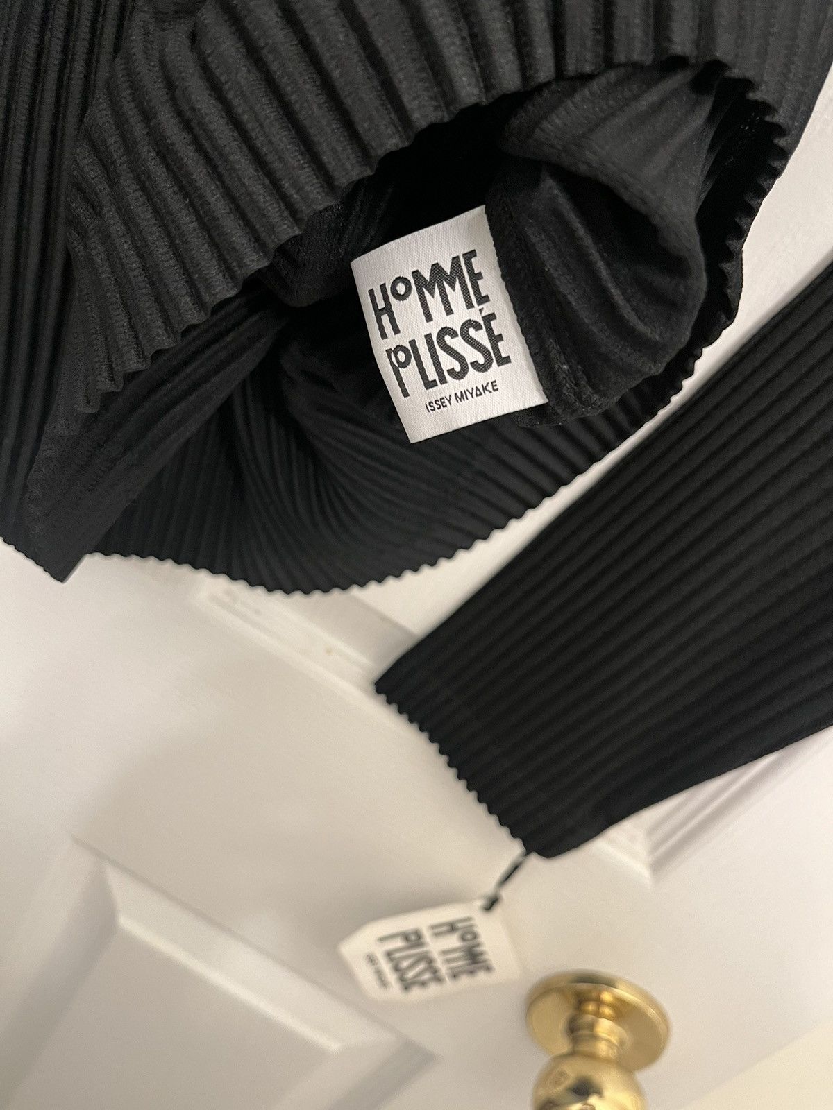 Homme Plisse Issey Miyake Homme Plisse Issey Miyake Pleated Longsleeve size L 4 Size US L / EU 52-54 / 3 - 4 Thumbnail