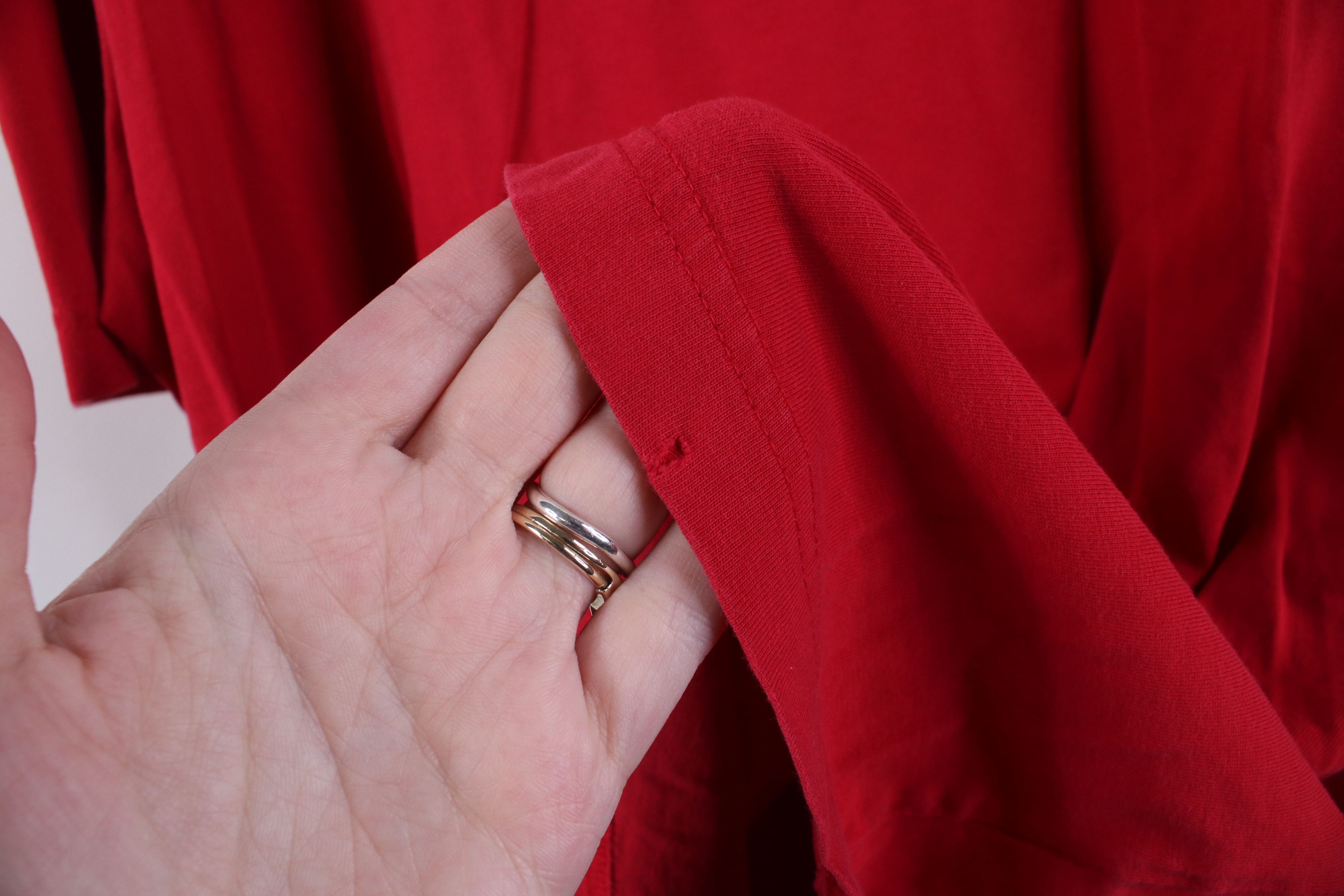 Lands' End Vintage Y2K Lands End Blank Short Sleeve Cotton T-Shirt Red Size US L / EU 52-54 / 3 - 10 Thumbnail