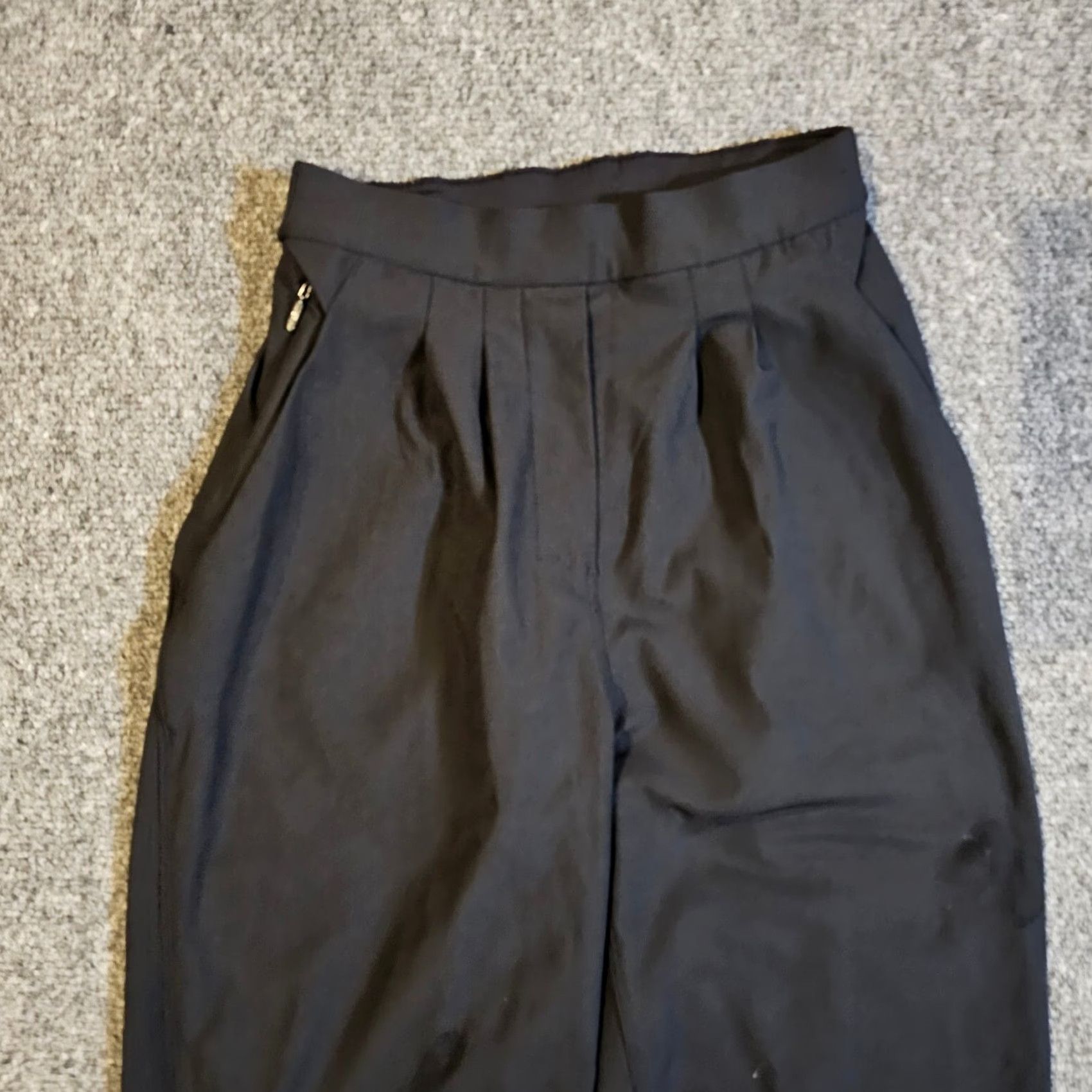 Lululemon Lululemon Pants Womens 2 Black Essential High Rise Trouser Stretch Pull On Taper Size 26" / US 2 / IT 38 - 2 Thumbnail