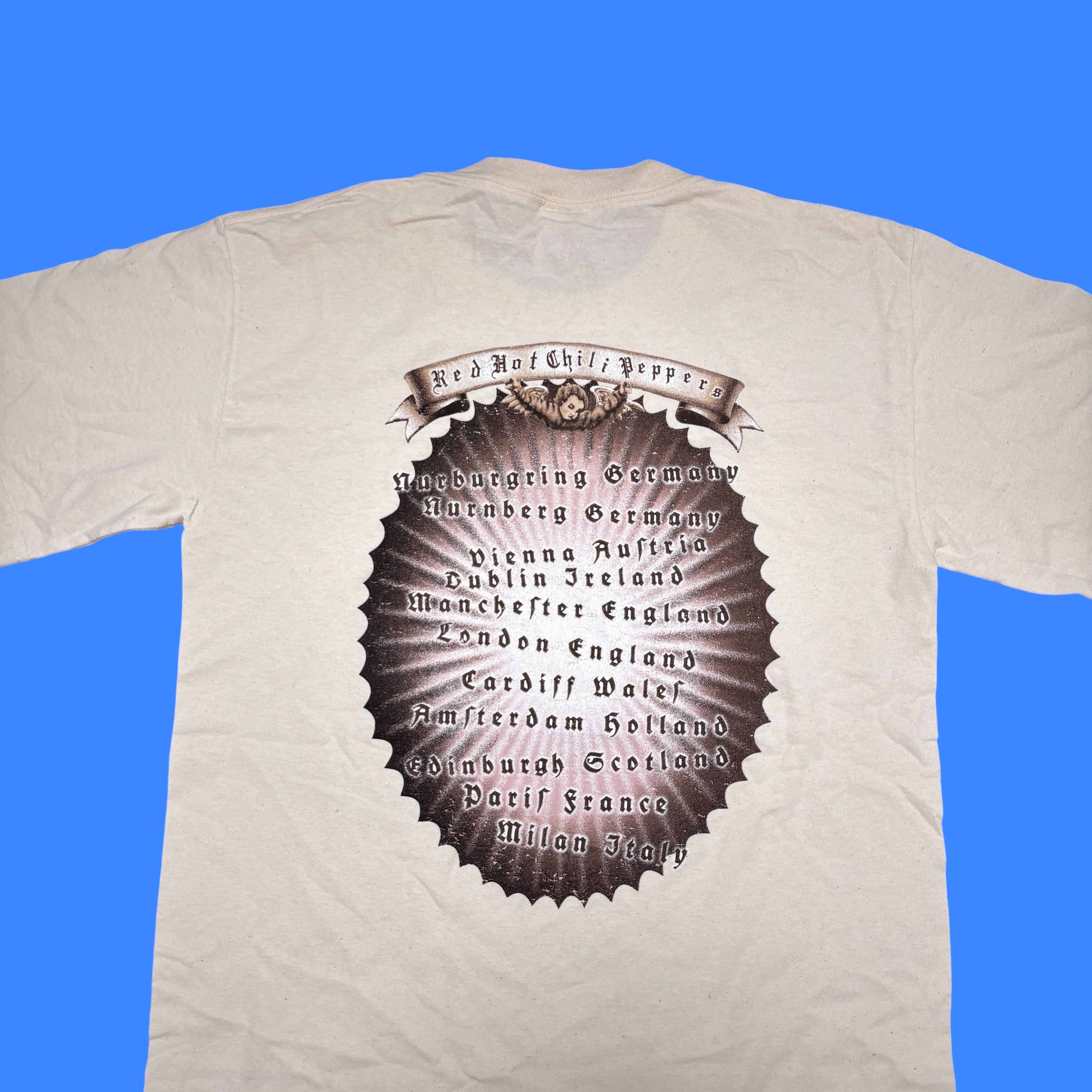 Band Tees Vintage Red Hot Chili Peppers Shirt Rock Band Tee Y2K Tour Size US S / EU 44-46 / 1 - 12 Thumbnail