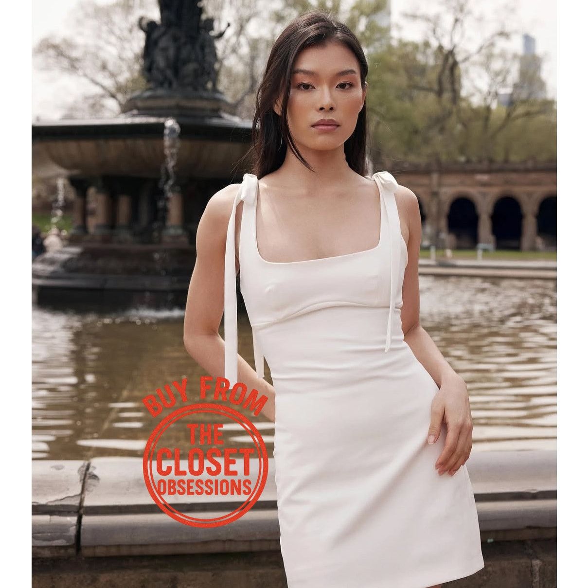 zara fitted strap dress beige-strapless-fitted-cargo-dress-with-no-straps -pockets-and-two-silver-buckle-belts-styledup-fashion_600x.jpg?v=1713300042 main image 1