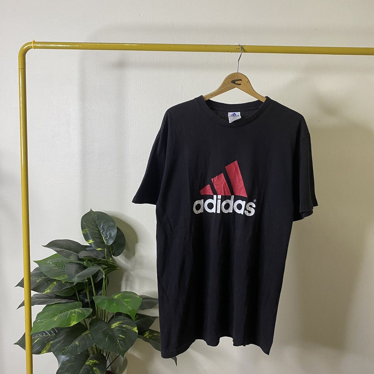 Adidas Vintage 1990s Adidas OG Logo Tee Size US L / EU 52-54 / 3 - 1 Thumbnail