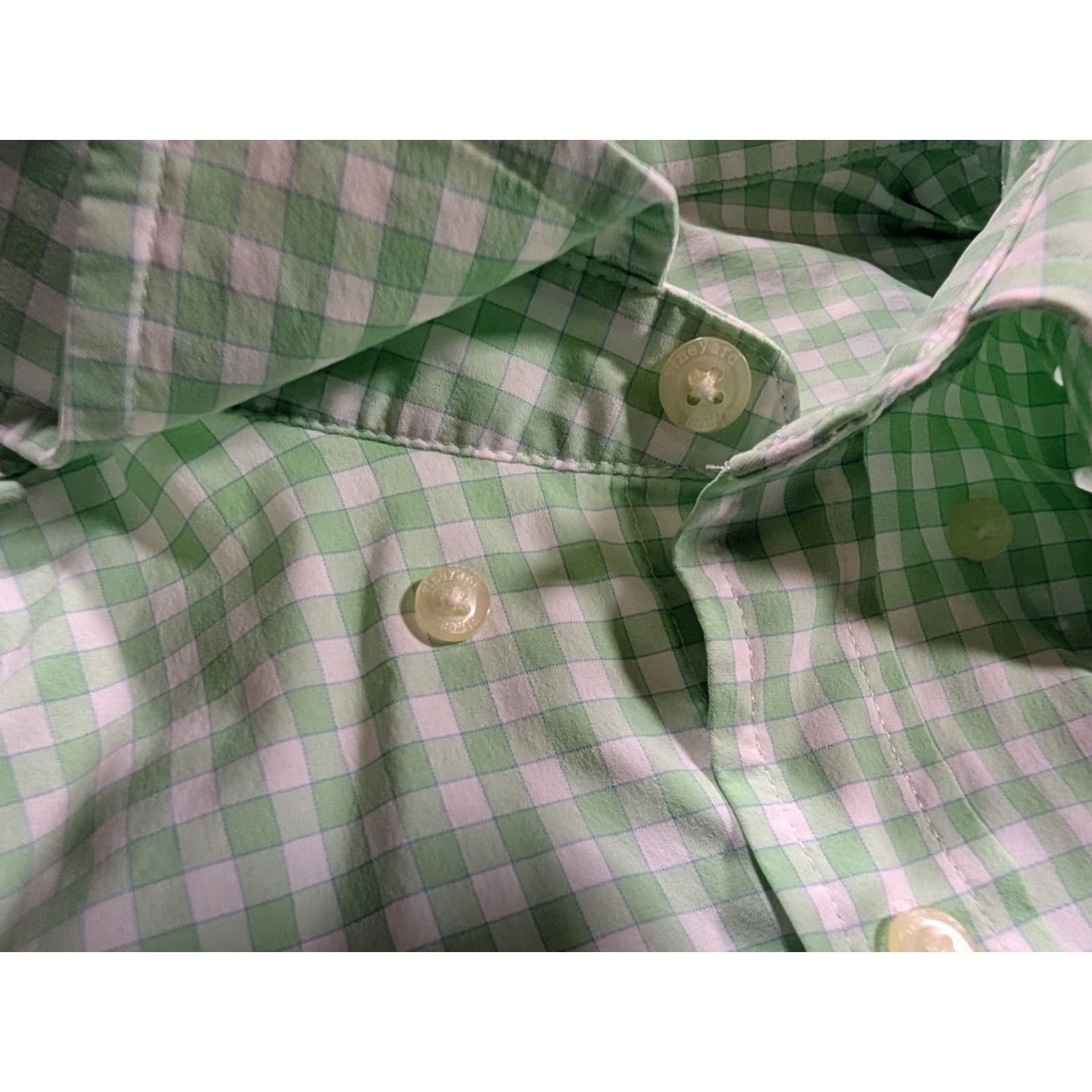 Vineyard Vines Vineyard Vines OTG Green And White Gingham Performance Button Down Men's Small Shirt Mens Small Green Plaid Button-Up Stretch Seasonal 90s? Size US S / EU 44-46 / 1 - 4 Thumbnail