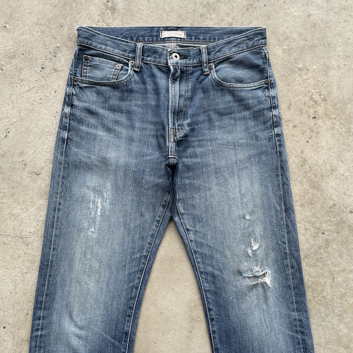 Japanese Brand Vintage Japanese Distressed Jeans Denim Faded Pants W32 Size US 32 / EU 48 - 3 Thumbnail