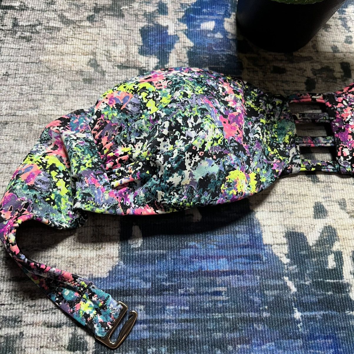 Designer × Swims × Victoria's Secret Victoria Secret Abstract Design Swim Bra Size ONE SIZE - 2 Thumbnail